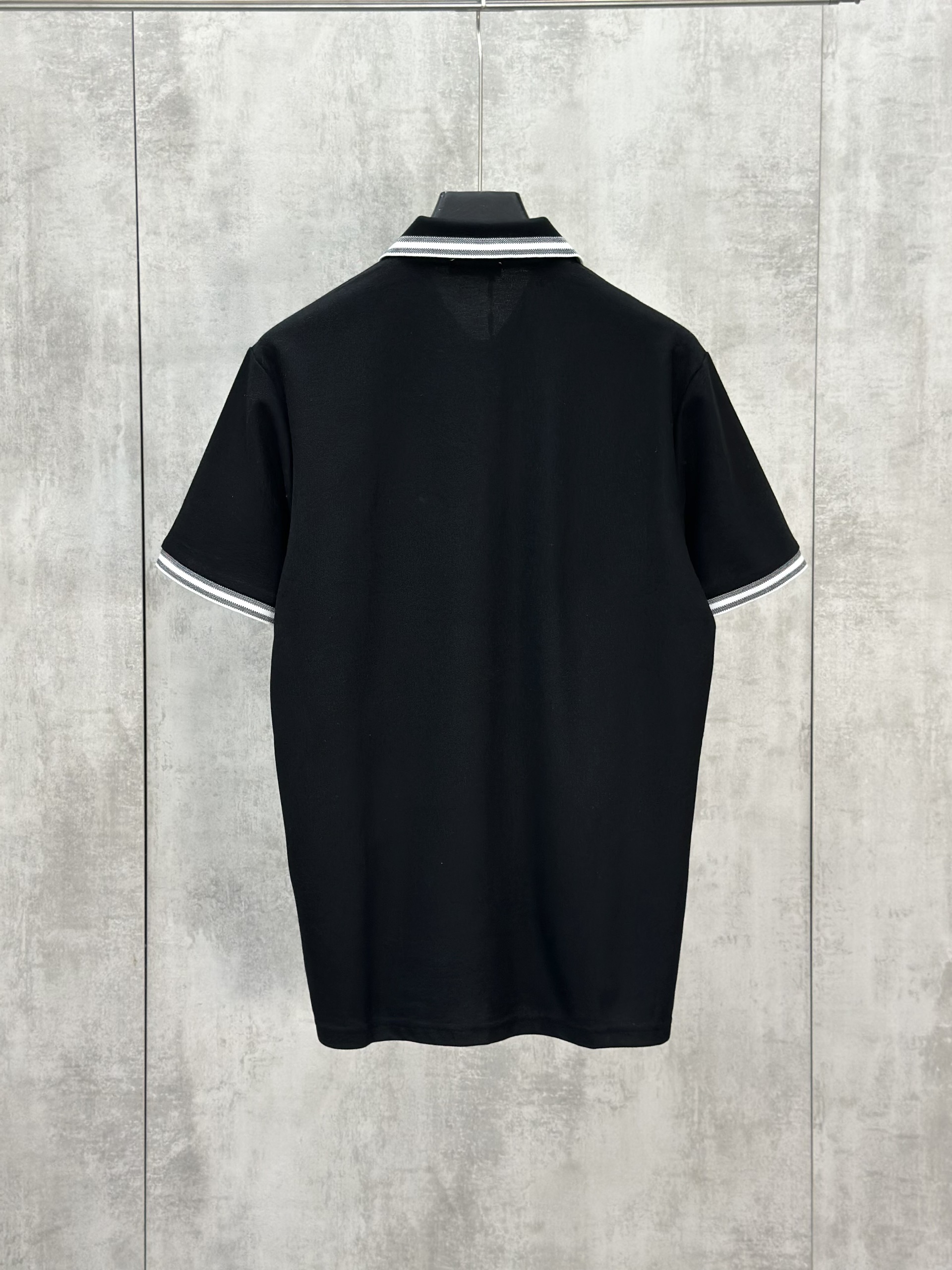 Áo polo Caras logo thêu túi ngực kẻ sọc viền tay cổ new 2026 Like Auth S-XL VTN