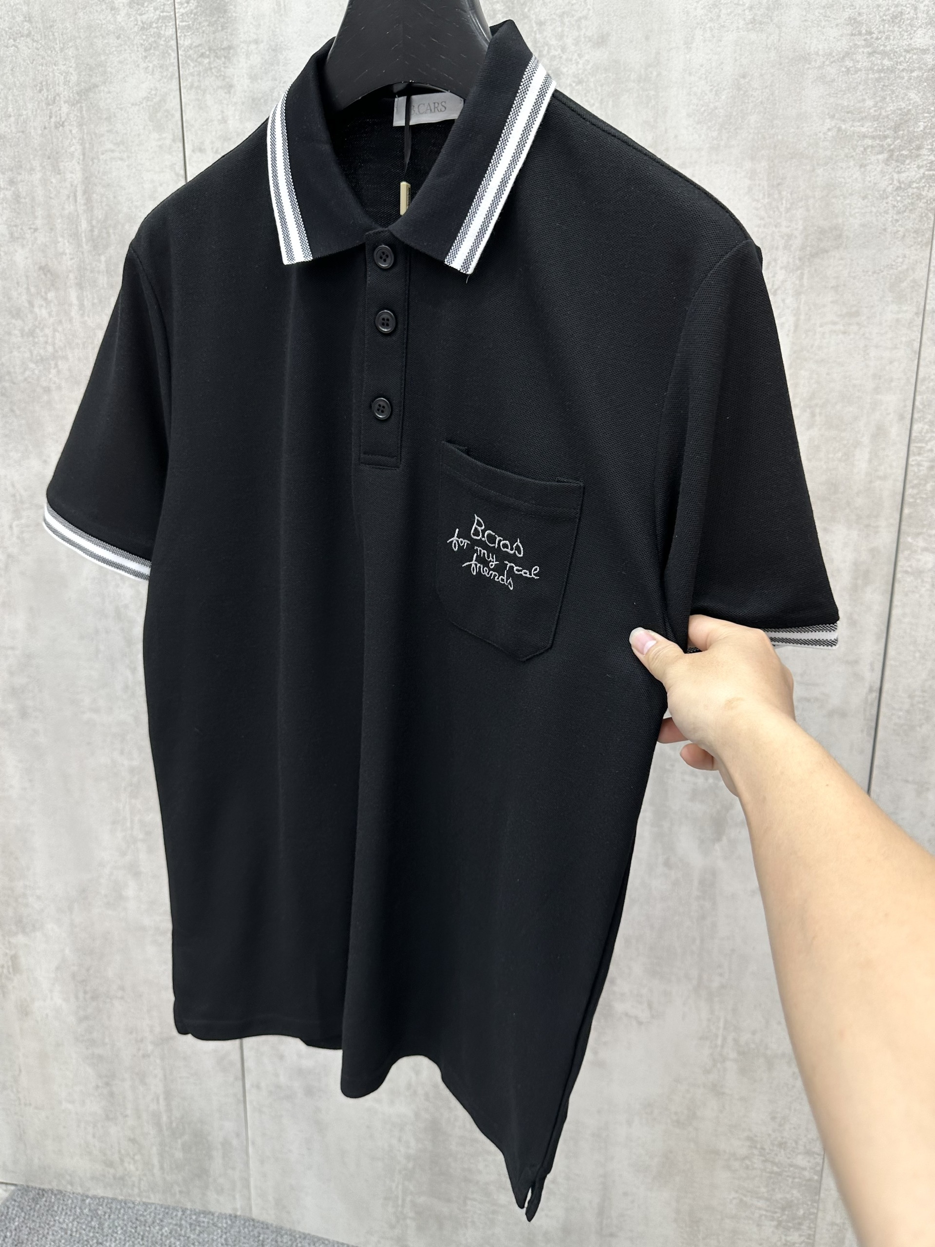Áo polo Caras logo thêu túi ngực kẻ sọc viền tay cổ new 2026 Like Auth S-XL VTN