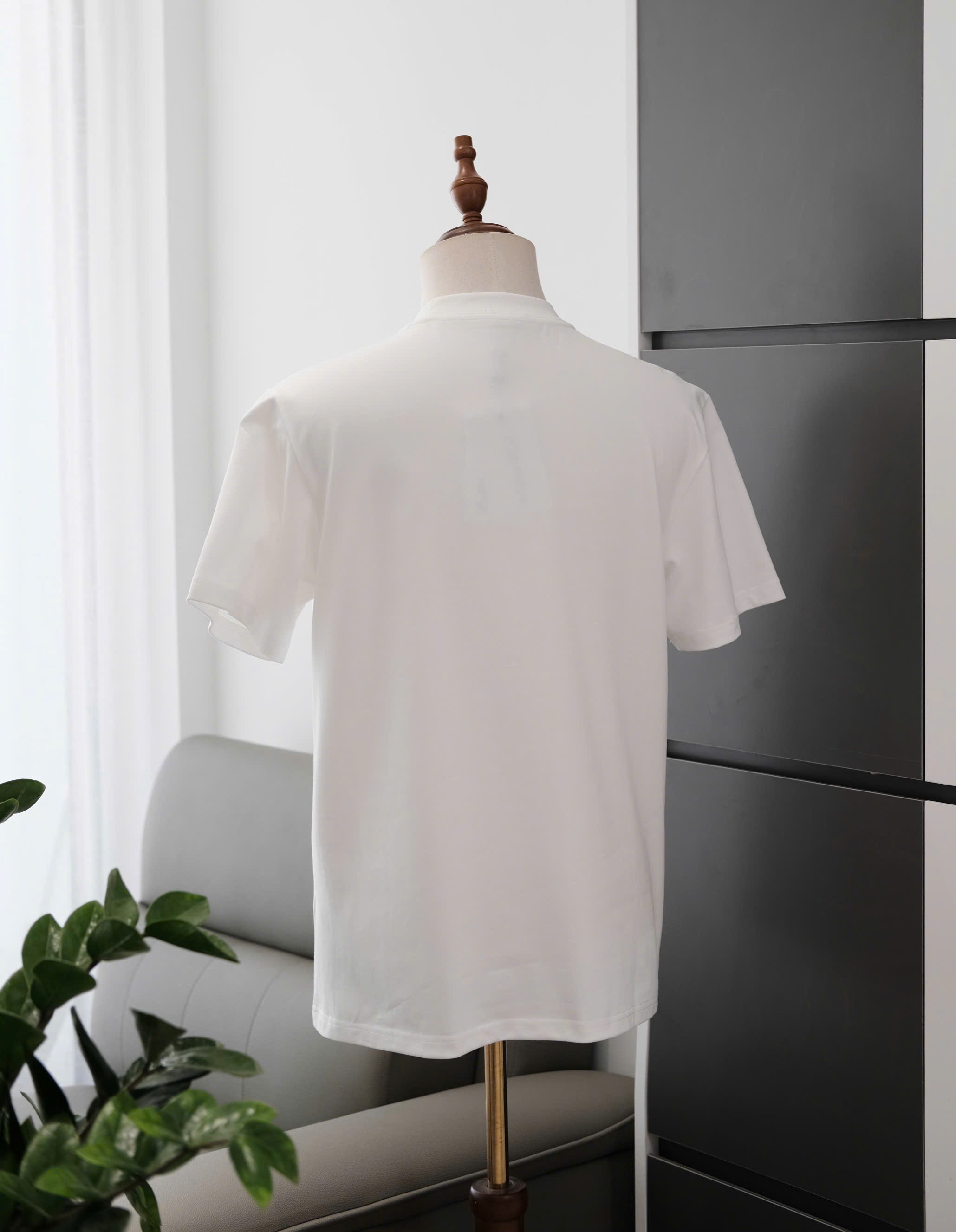 Áo phông T shirt Burberry BBR Trắng logo ngực wash ngựa bay kỵ sỹ Like Auth S-L DDT