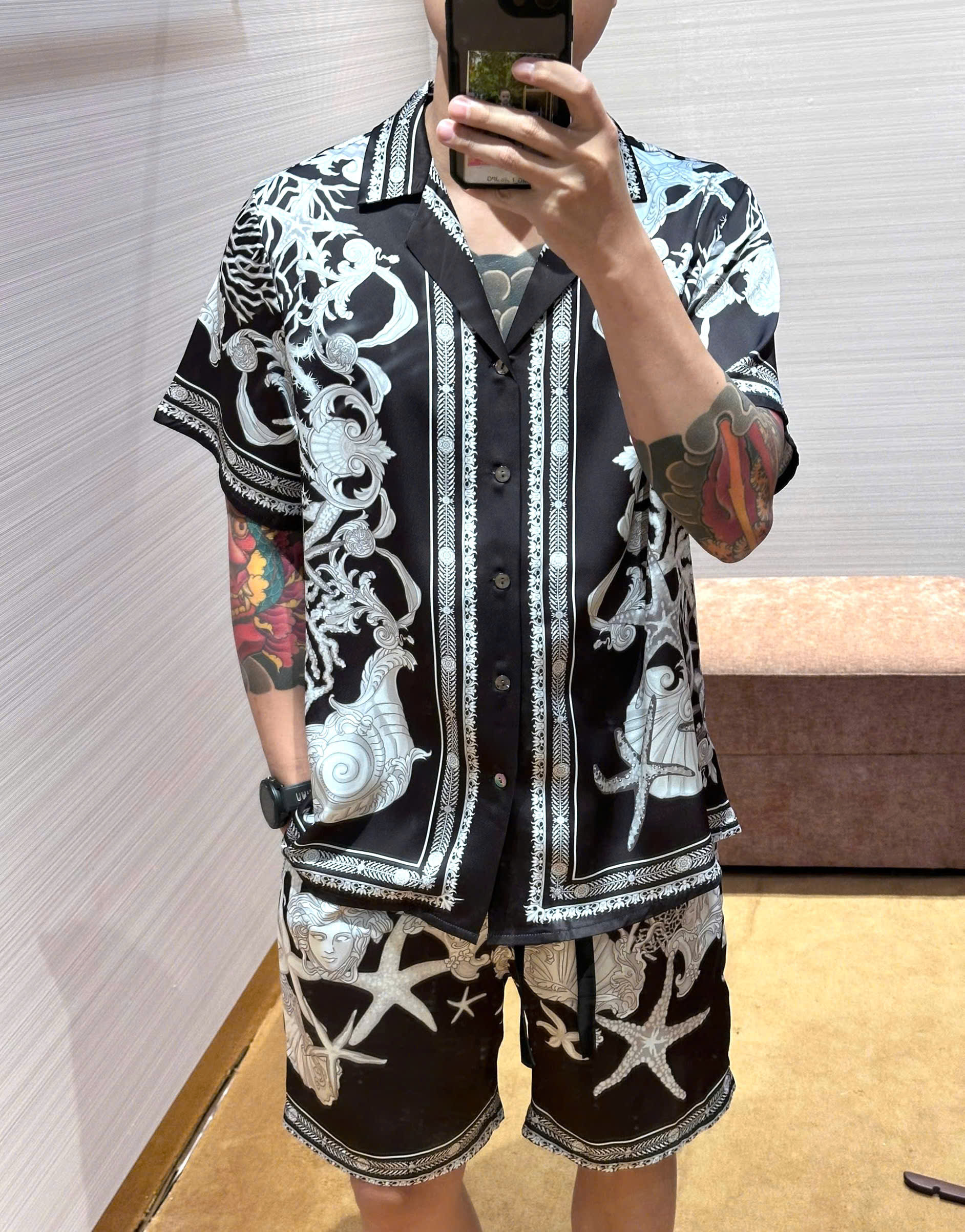 Bộ, Set lụa Versace VS Đen họa tiết Sao biển Like Auth on web DDT
