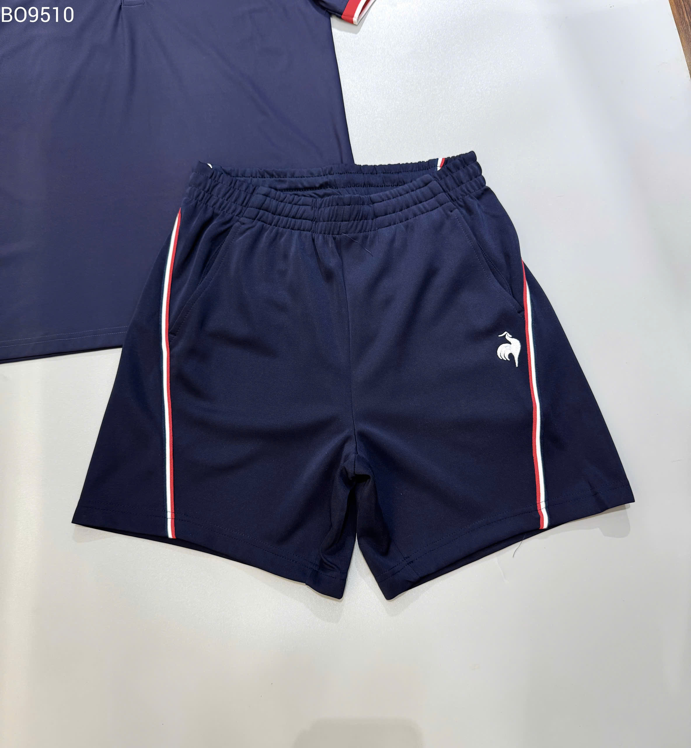 Set bộ thể thao Lecoq Sportif Xanh than phổi cổ Nâu logo ngực Like Auth S-XL MK
