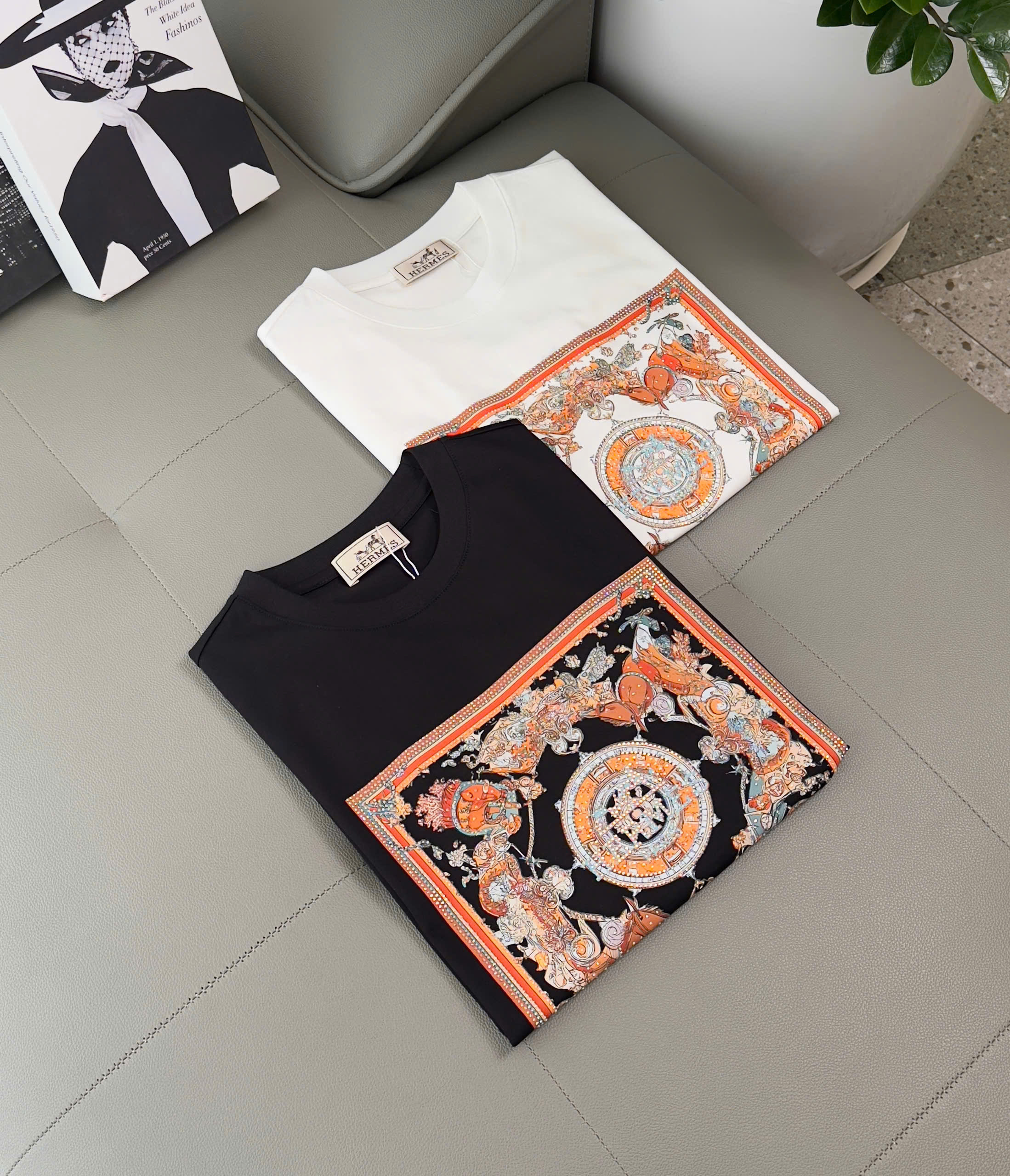 Áo phông T shirt Hermes HM wash ô vuông Cam ngực hình đính đá Like Auth S-XL DDT\Đen