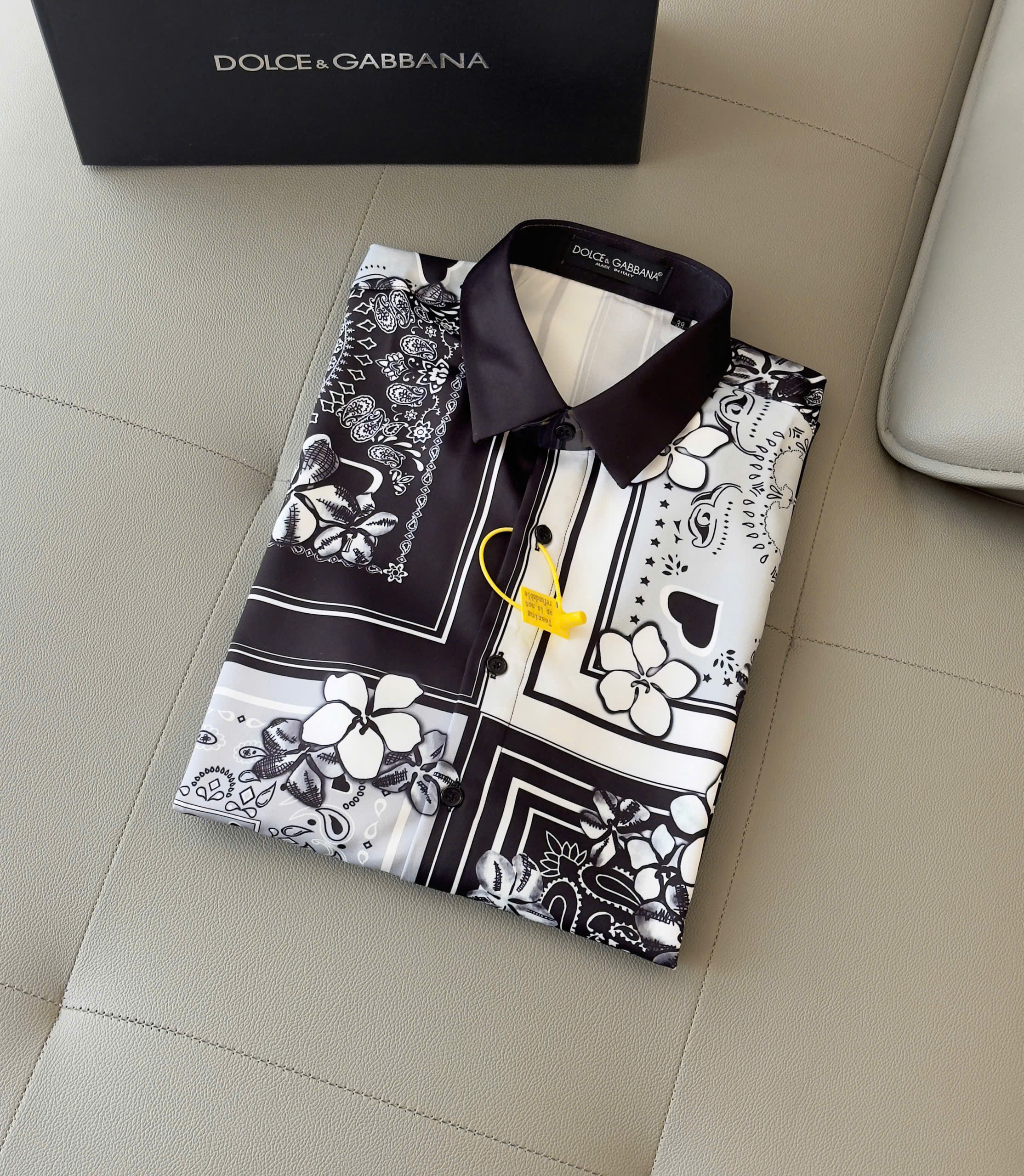 Áo sơ mi Dolce Gabbana DG họa tiết đối xứng hoa lá Like Auth 38-41 DDT