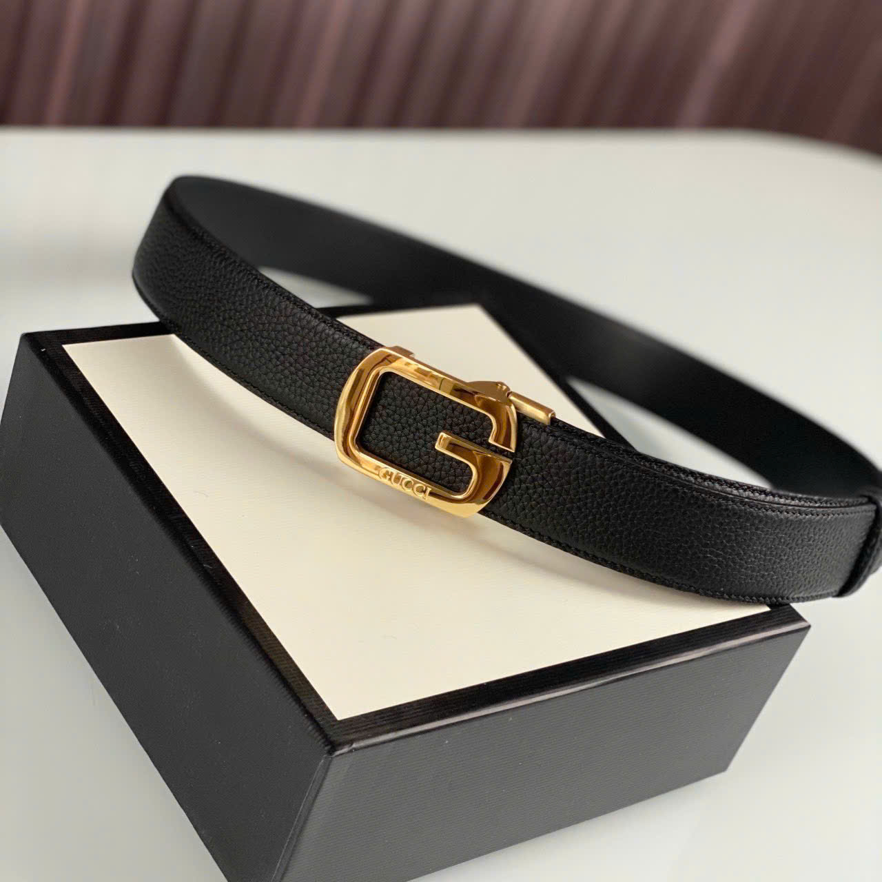 Thắt lưng dây nịt Gucci GC mặt khóa chữ G Vàng dây Đen Sần Like AUth 85-110 DDT