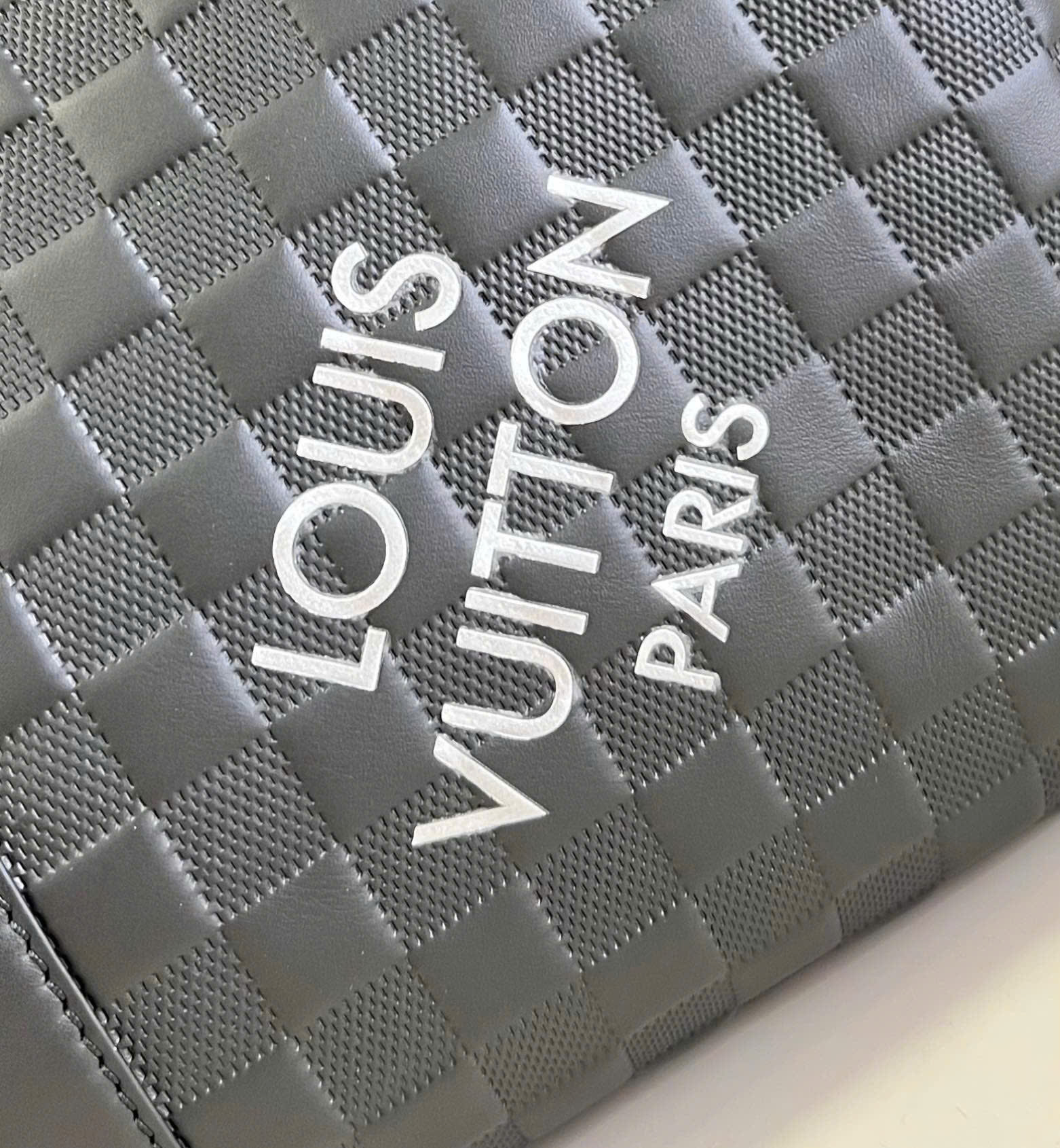 Túi trống du lịch Louis Vuitton LV Keepall Bandoulière Black Graphite Damier Caro 50 bản 1-1 on web PLD