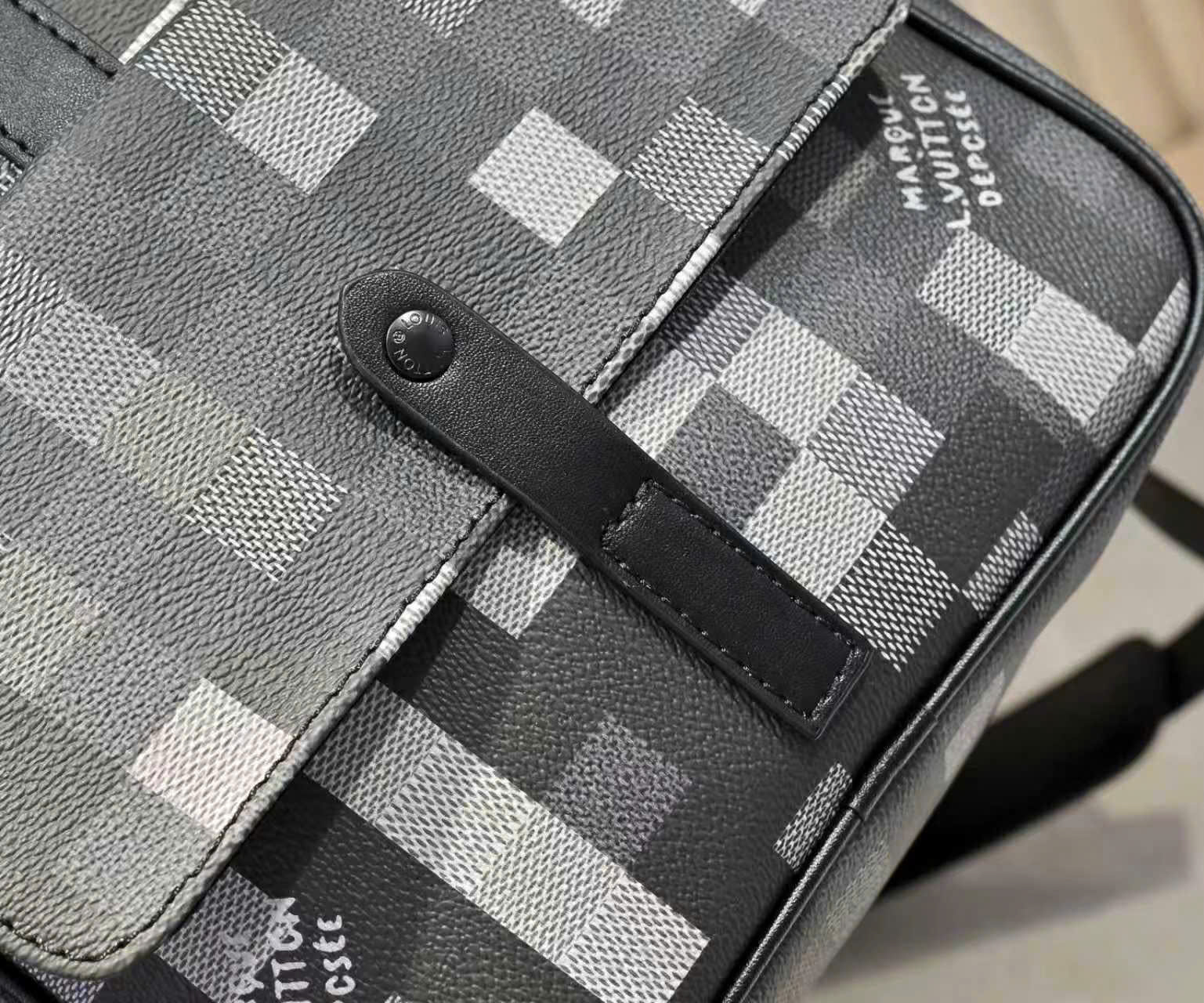 Túi trống du lịch Louis Vuitton LV Keepall Damoflage Black 50 bản 1-1 on web PLD