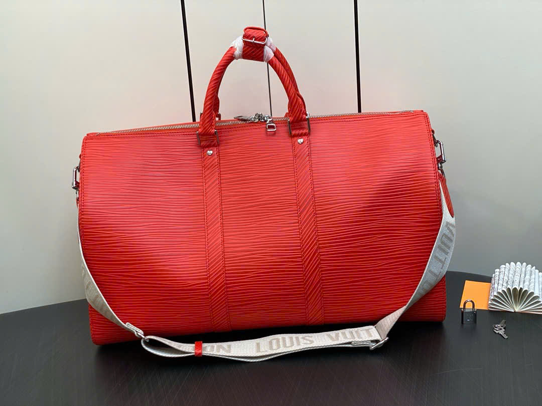 Túi trống Louis Vuitton Keepall Bandoulière Epi Red vân kẻ chiếu 50 bản 1-1 on web PLD