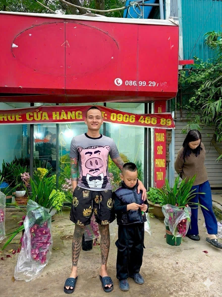 Quần short đùi gió hình Dolce Gabbana DG logo check cạp họa tiết Vương Miện Like Auth 44-50 MK