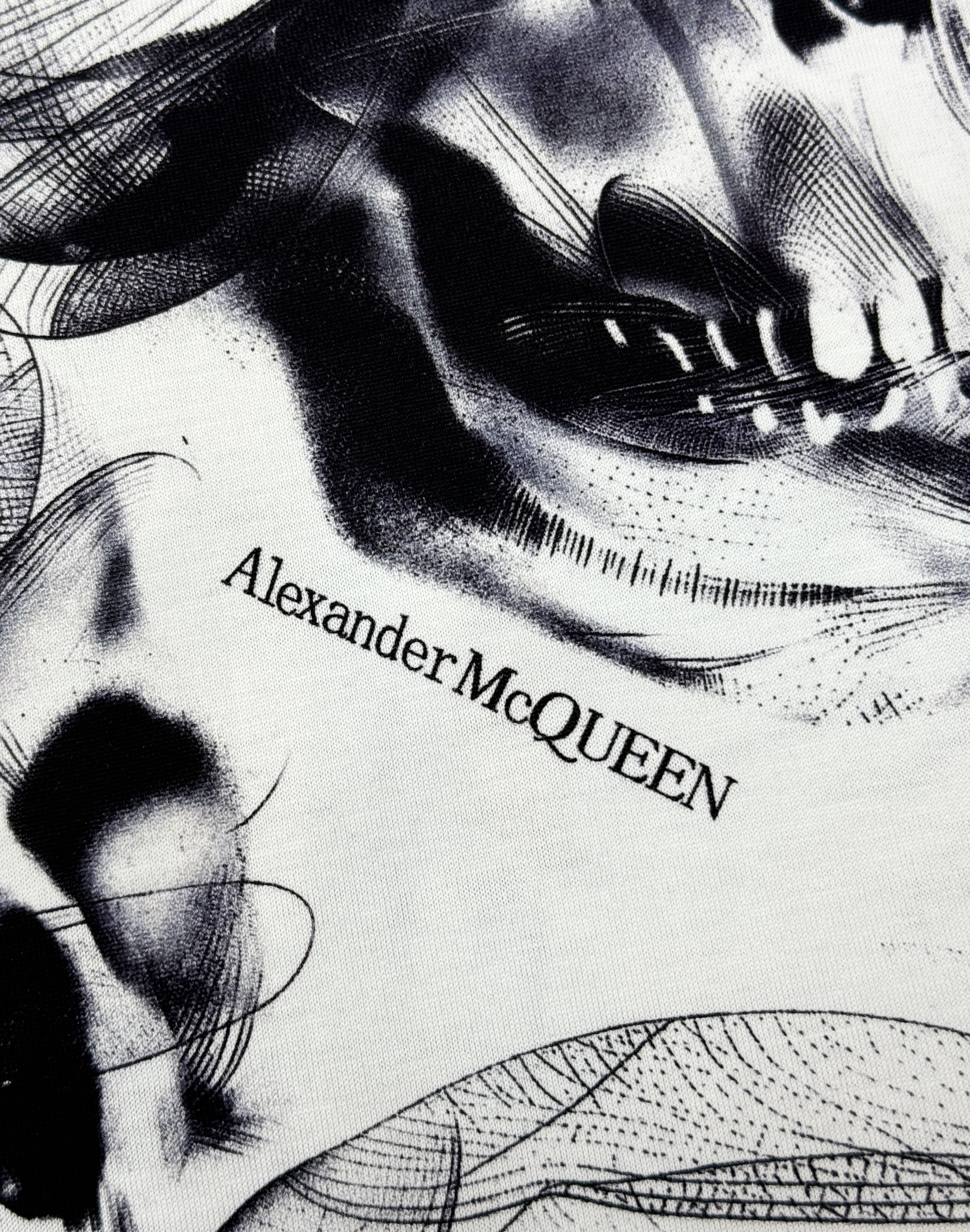 Áo phông T shirt Mcqueen MCQ họa tiết Đầu Lâu và Chuồn Chuồn Like Auth 44-50 CD