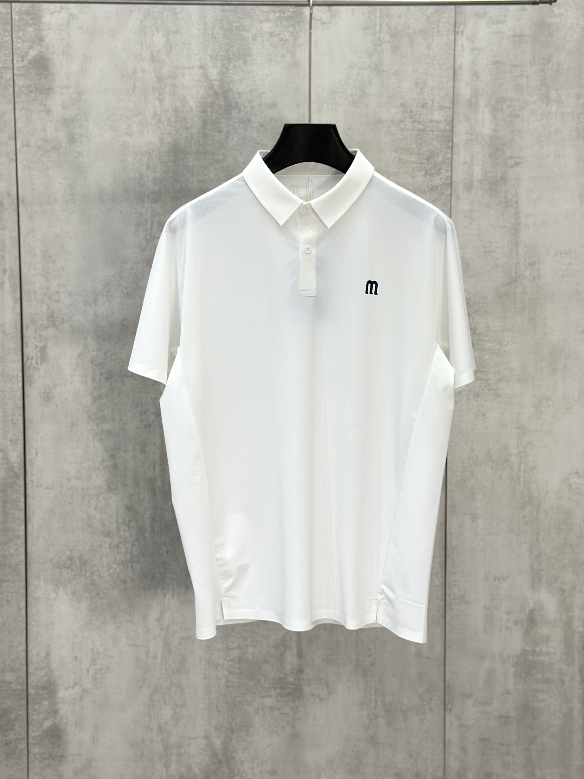 Áo polo thể thao Manseti Trắng Đen logo thêu ngực Like Auth S-XL VTN