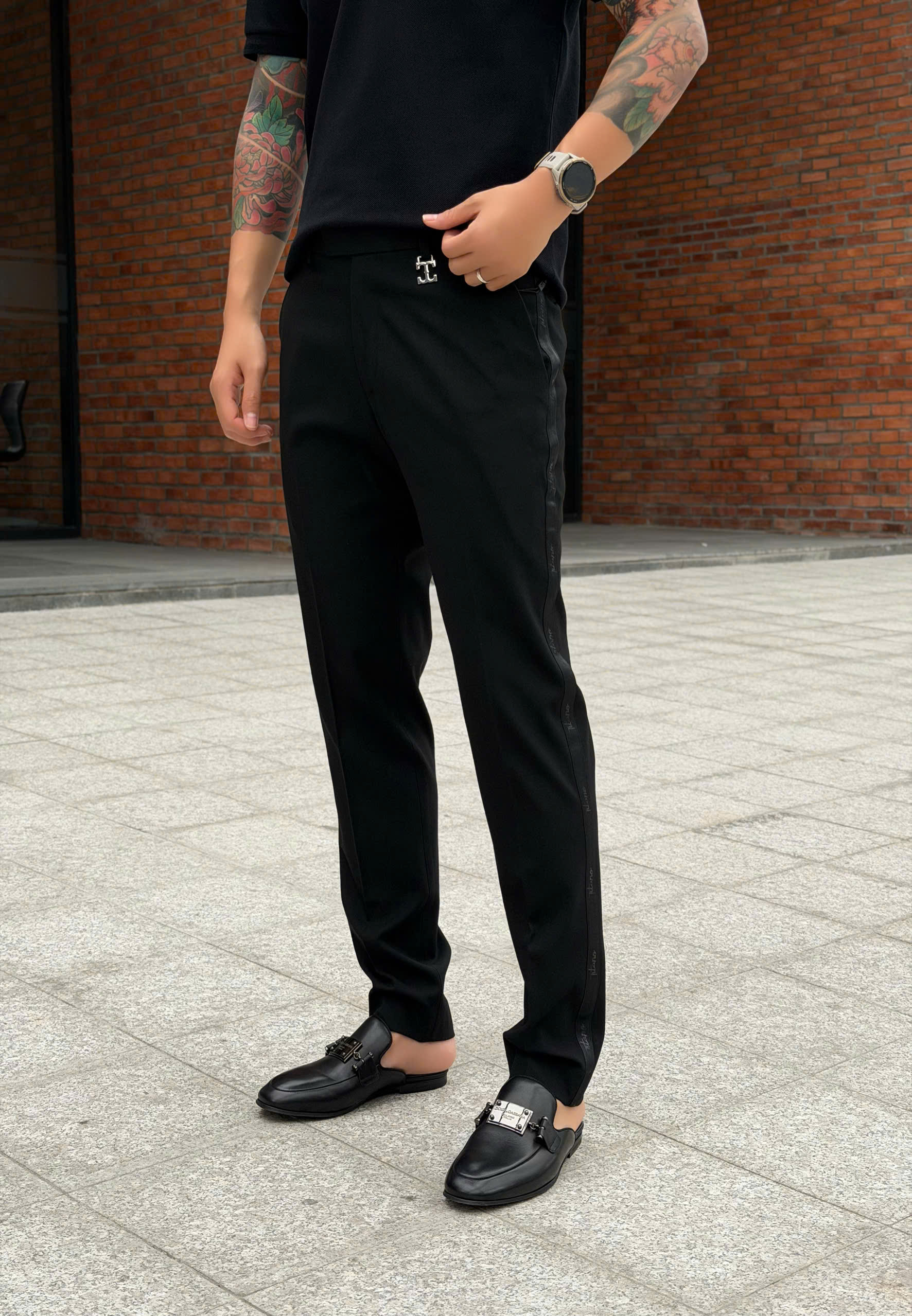 Quần tây âu Tilano logo chữ T bạc tag cạp phối viền vải Like Auth 29-35 VTN