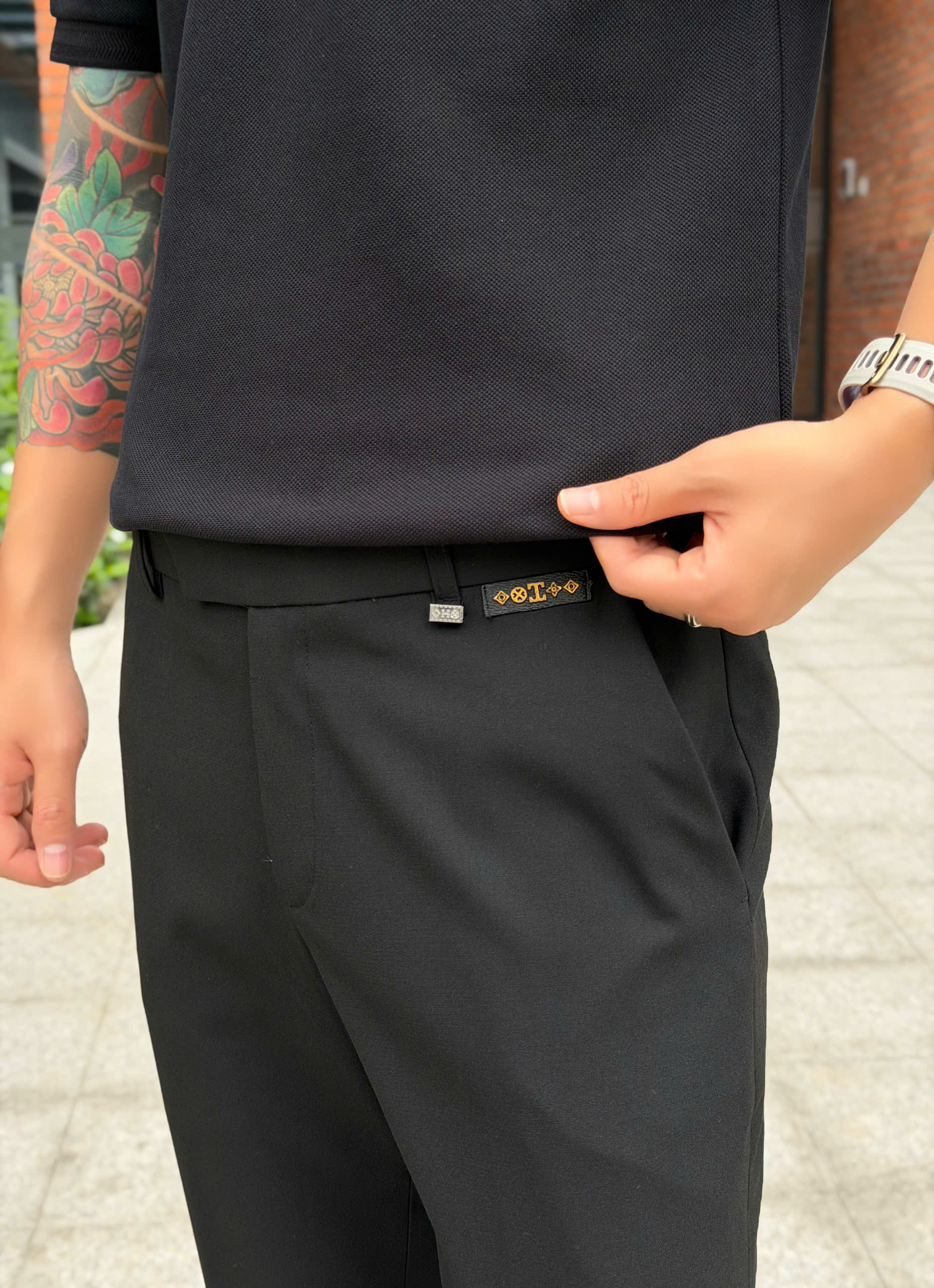 Quần tây âu Tilano logo da tag cạp Like Auth 29-35 VTN