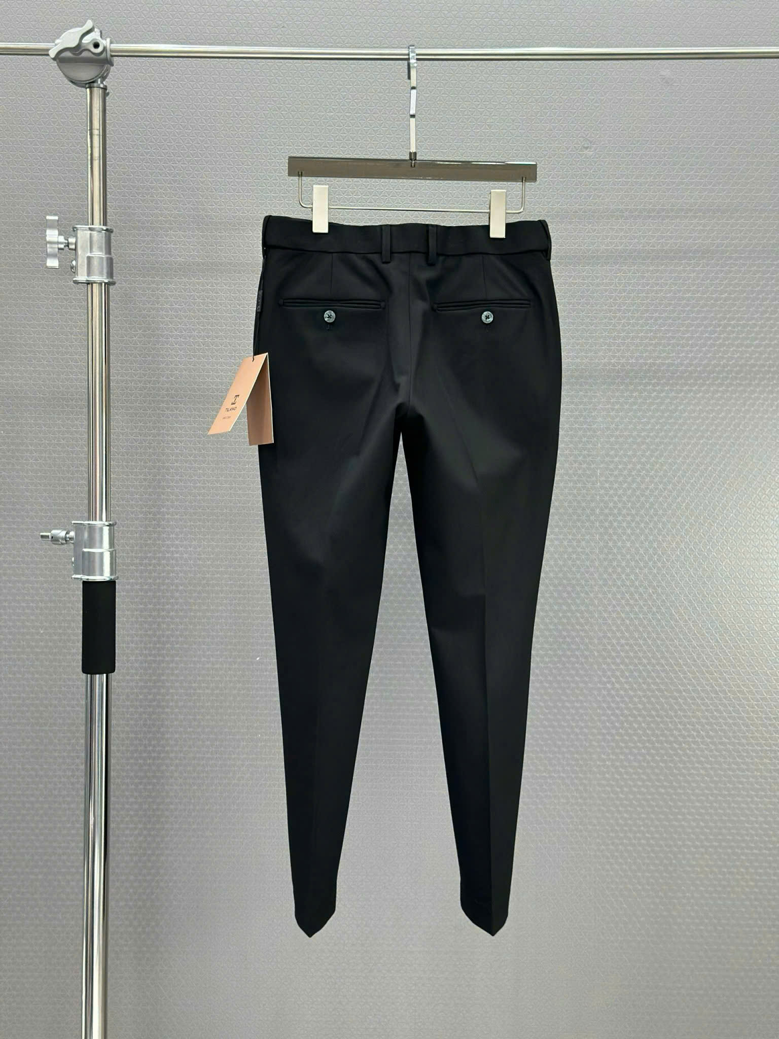 Quần tây âu Tilano logo da tag cạp Like Auth 29-35 VTN