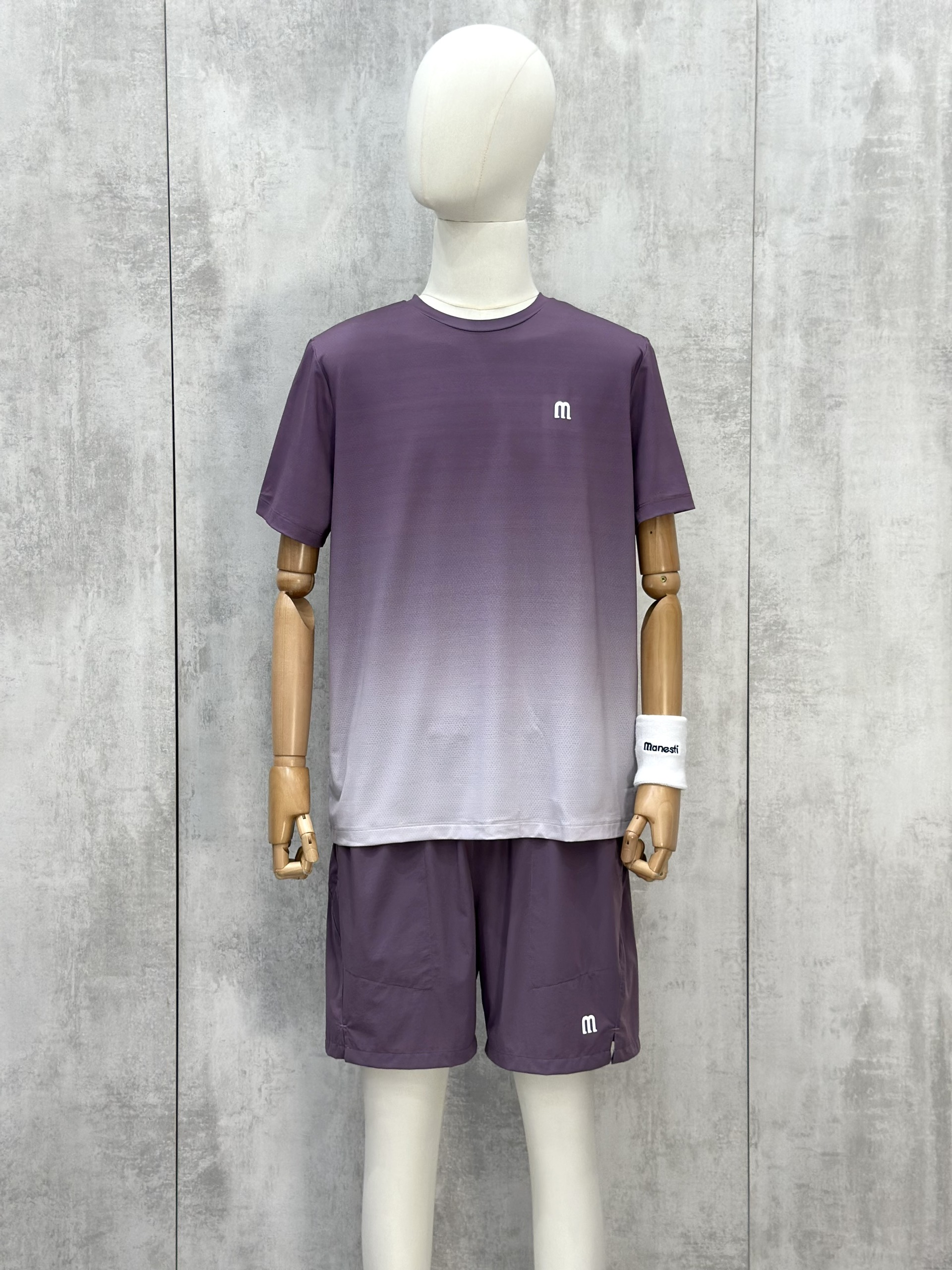 Set bộ thể thao hè Manseti Tím hiệu ứng Gradient cổ tròn Like Auth S-XL VTN