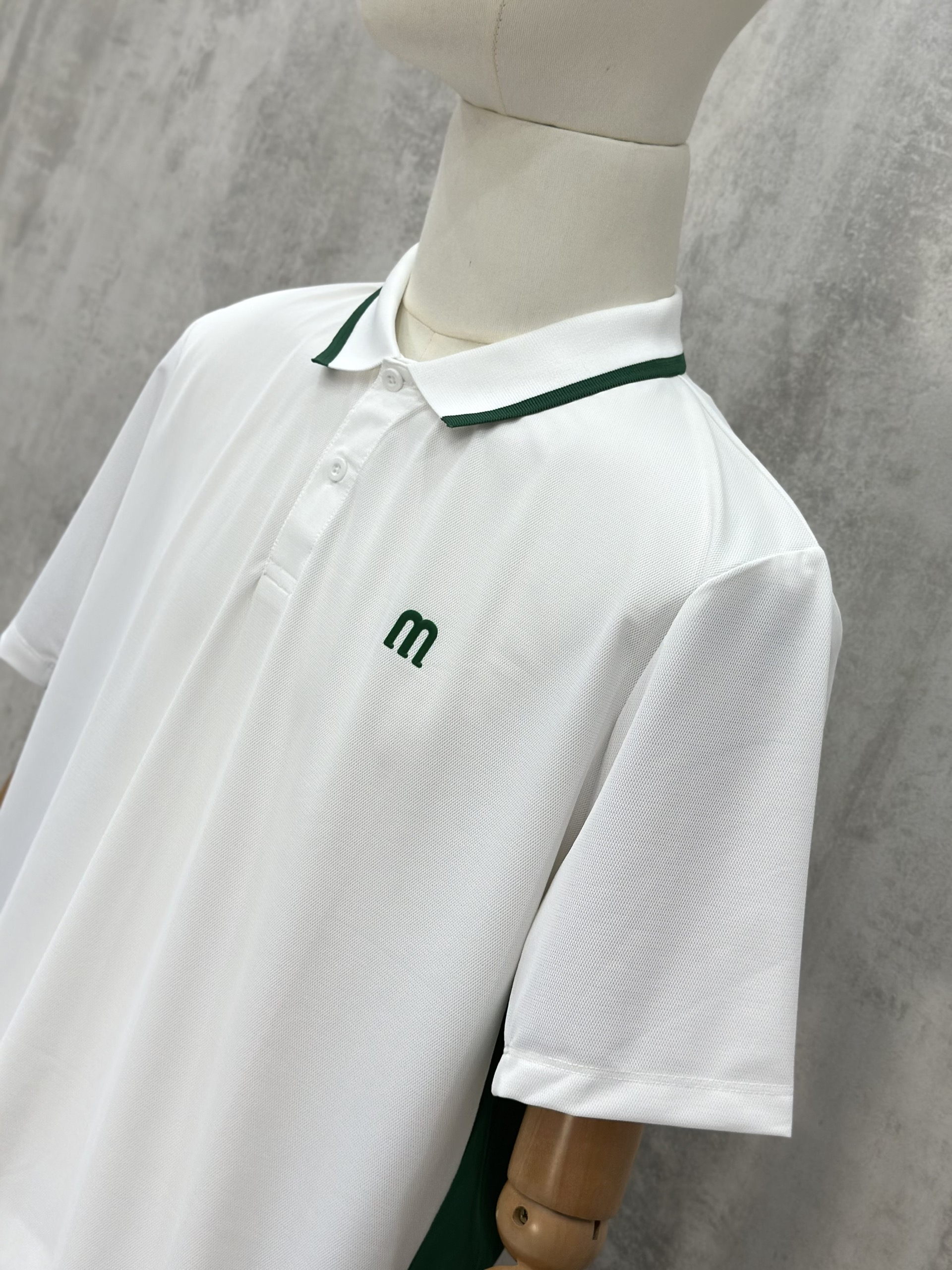 Set bộ thể thao hè Manseti Trắng cổ bẻ Like Auth S-XL VTN