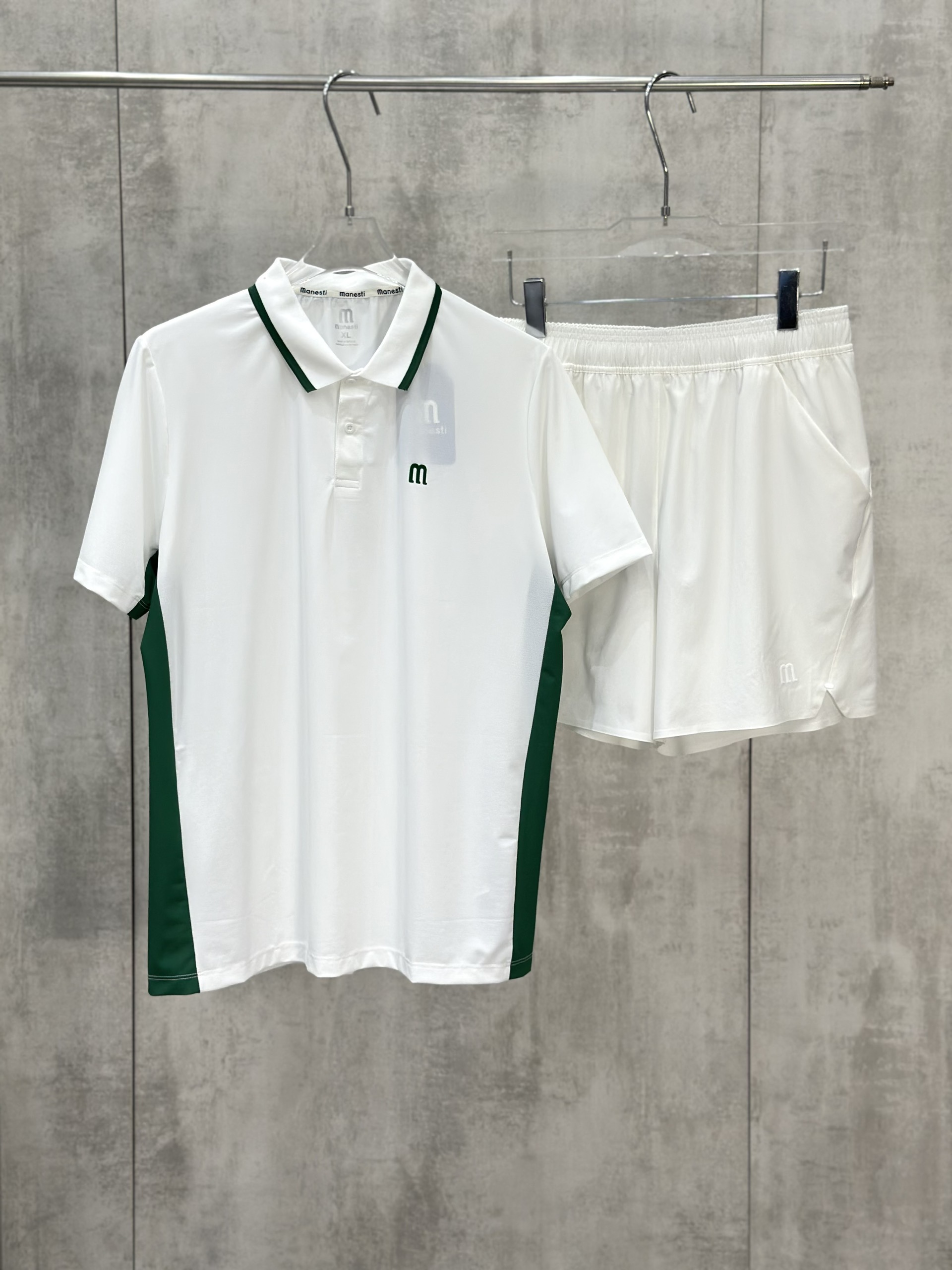 Set bộ thể thao hè Manseti Trắng cổ bẻ Like Auth S-XL VTN