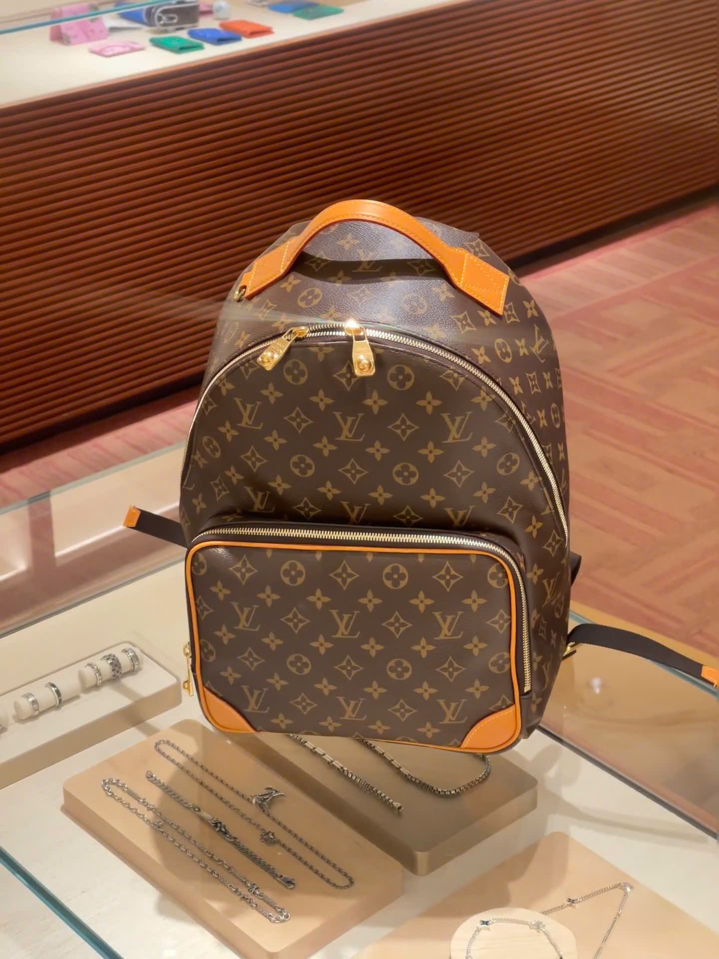 Balo Louis Vuitton LV Discovery Cargo Backpack PM monogram Nâu bản 1-1 on web 29x40x20 PLD