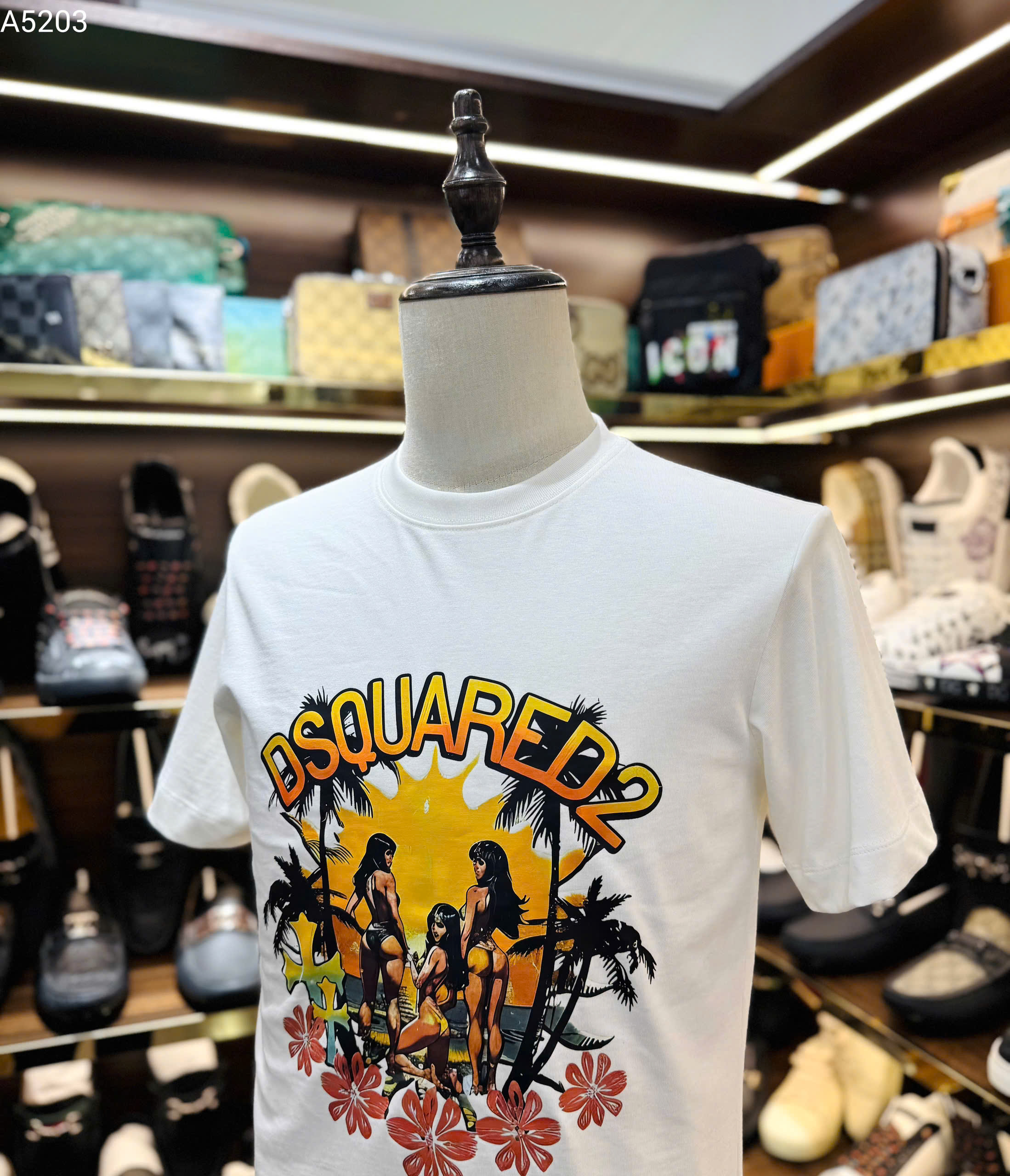 Áo phông T shirt Dsquared2 DSQ họa tiết nữ thổ dân Like Auth 44-50 MK