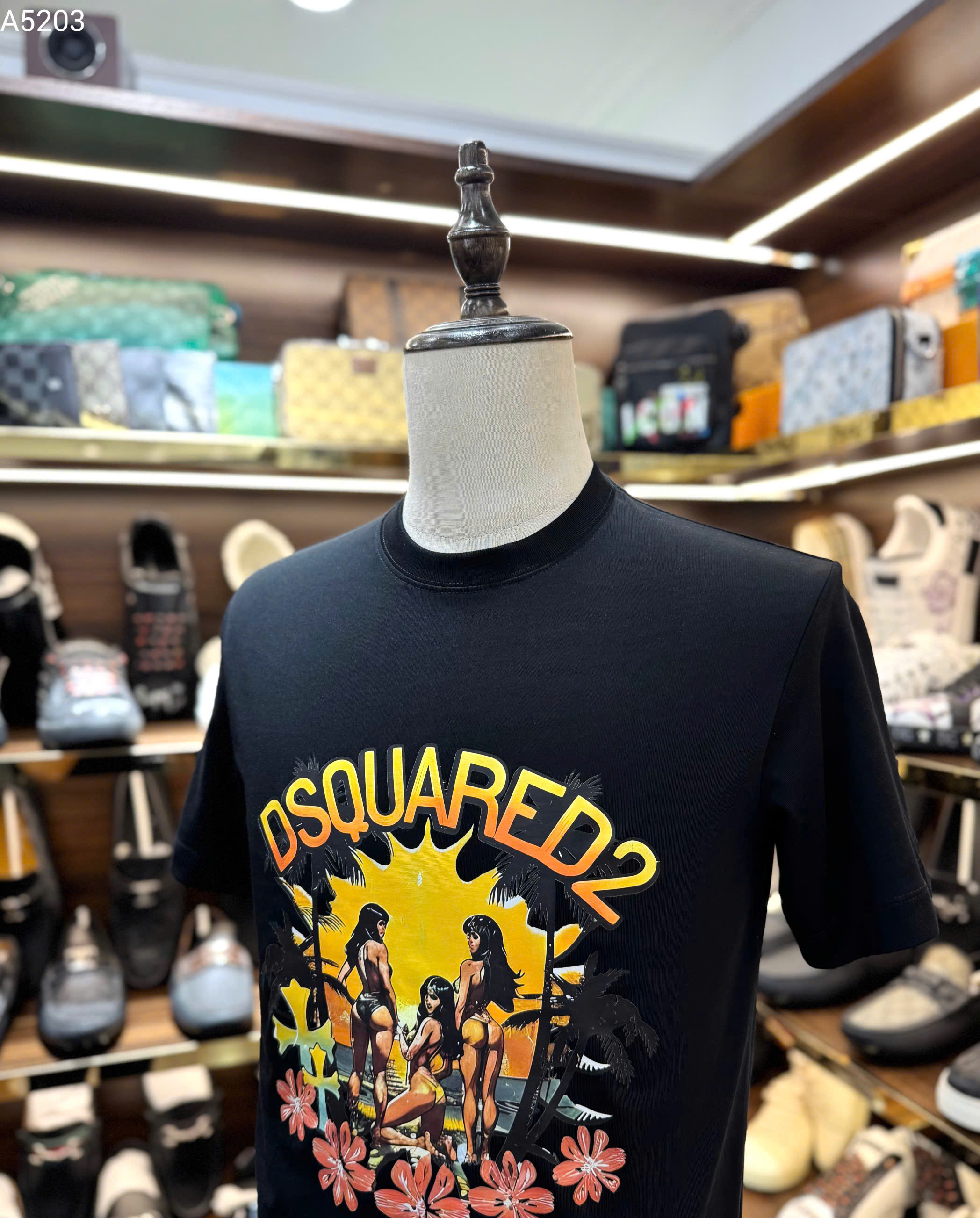 Áo phông T shirt Dsquared2 DSQ họa tiết nữ thổ dân Like Auth 44-50 MK