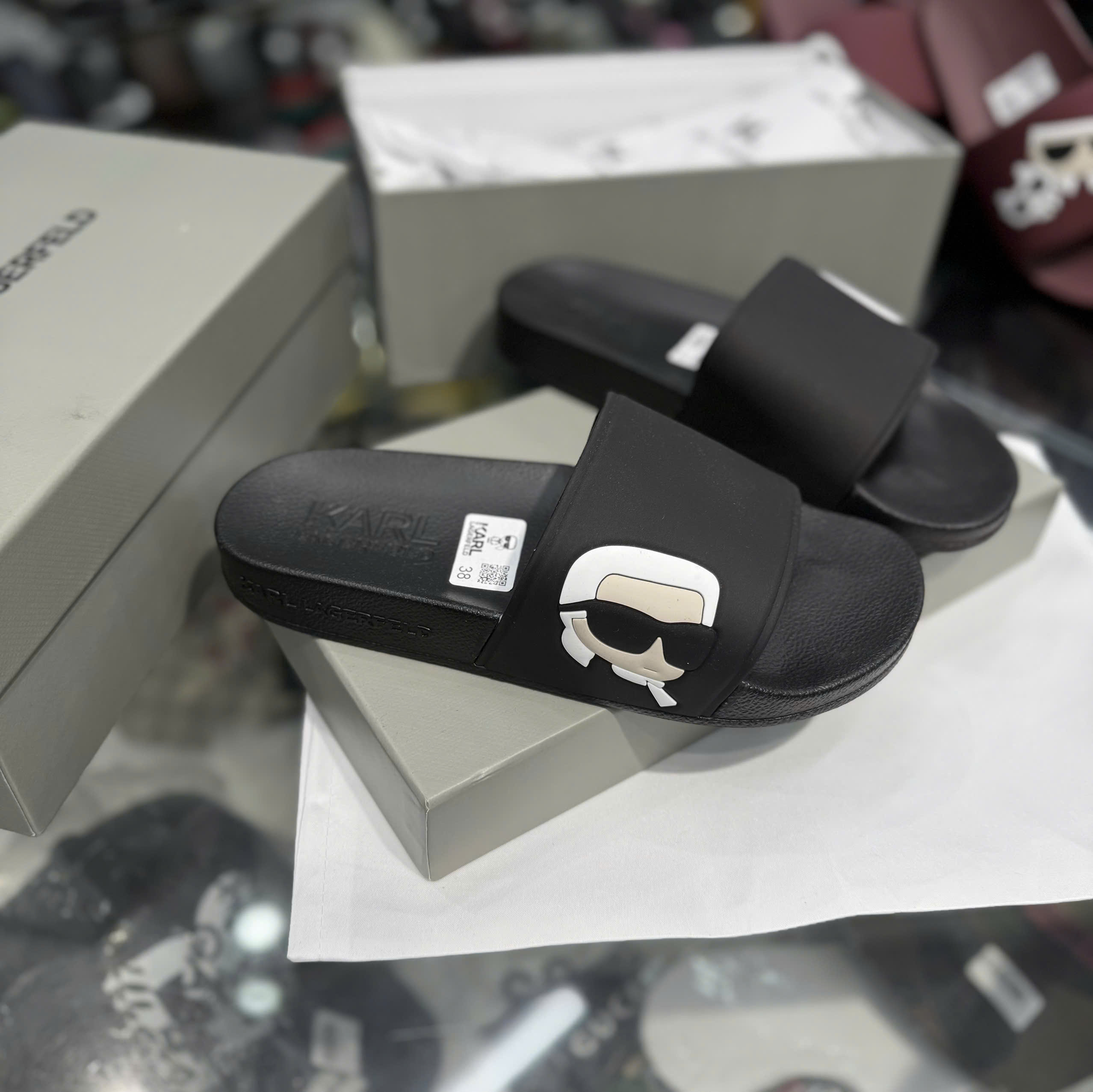 Dép lê quai ngang Karl Đen dân chơi đeo kính Like Auth 38-43 NV