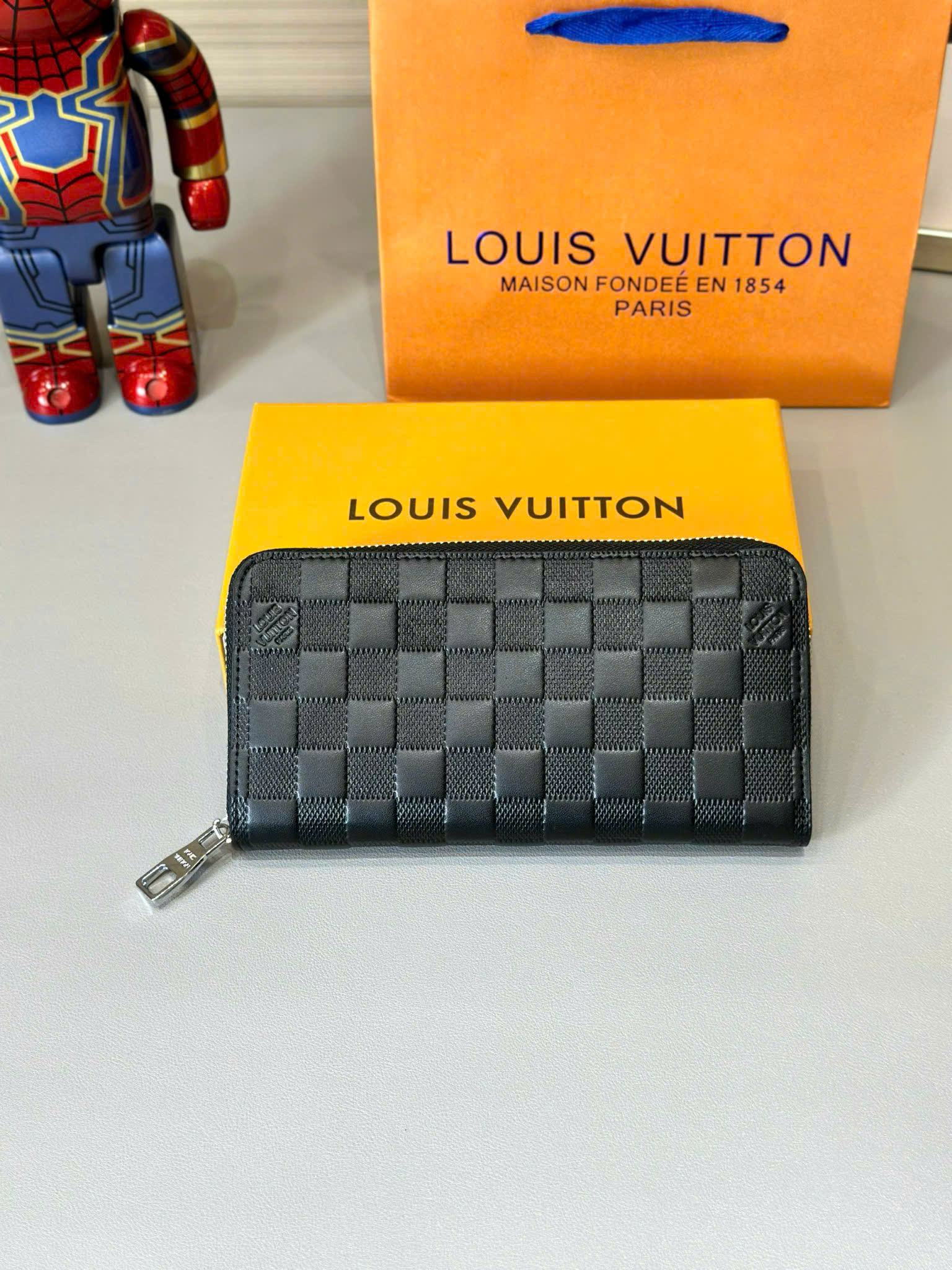 Ví dài khóa Louis Vuitton LV Zippy Wallet Like Auth PLD