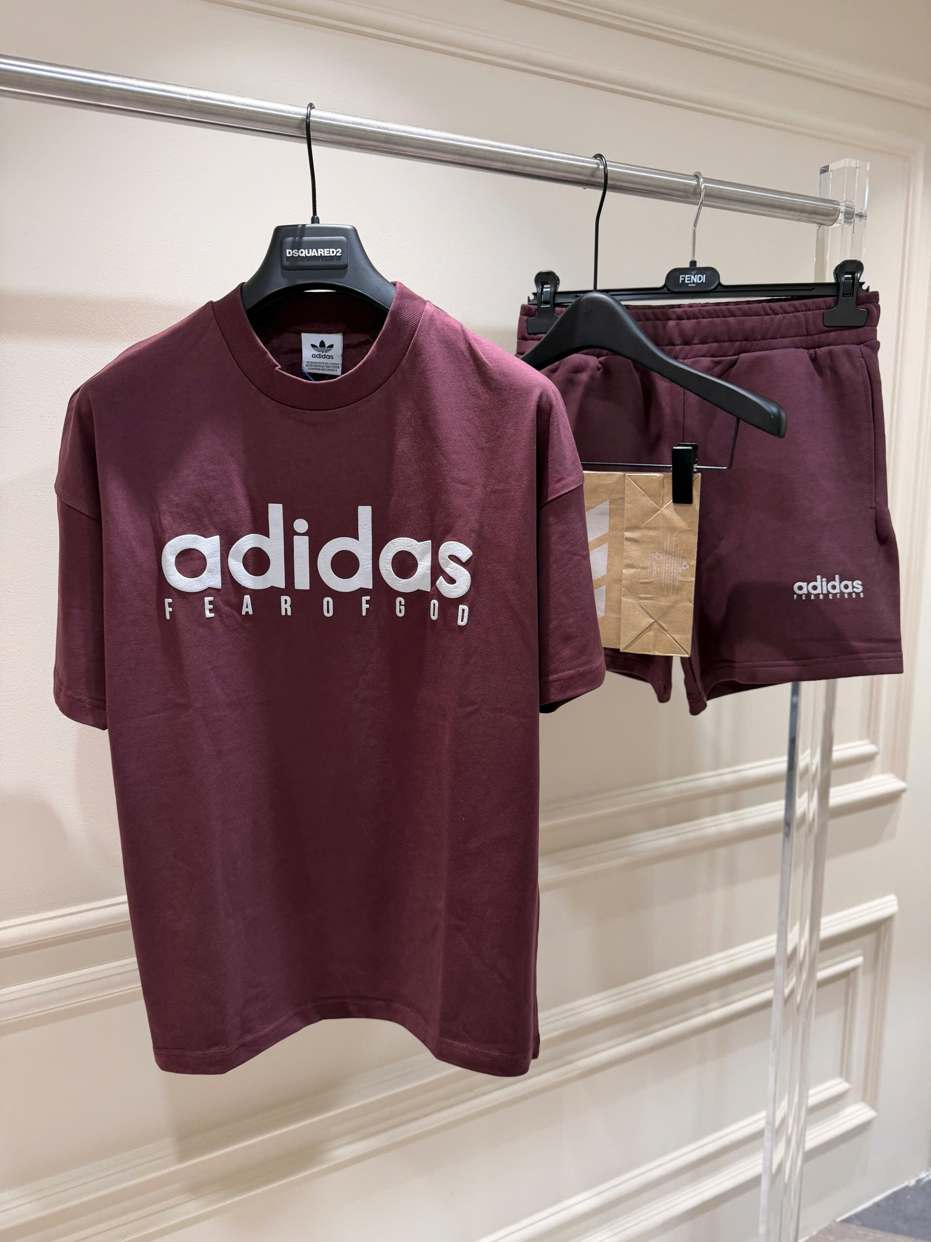 Set bộ hè Adidas Fear Of God logo nổi Like Auth S-XL NV
