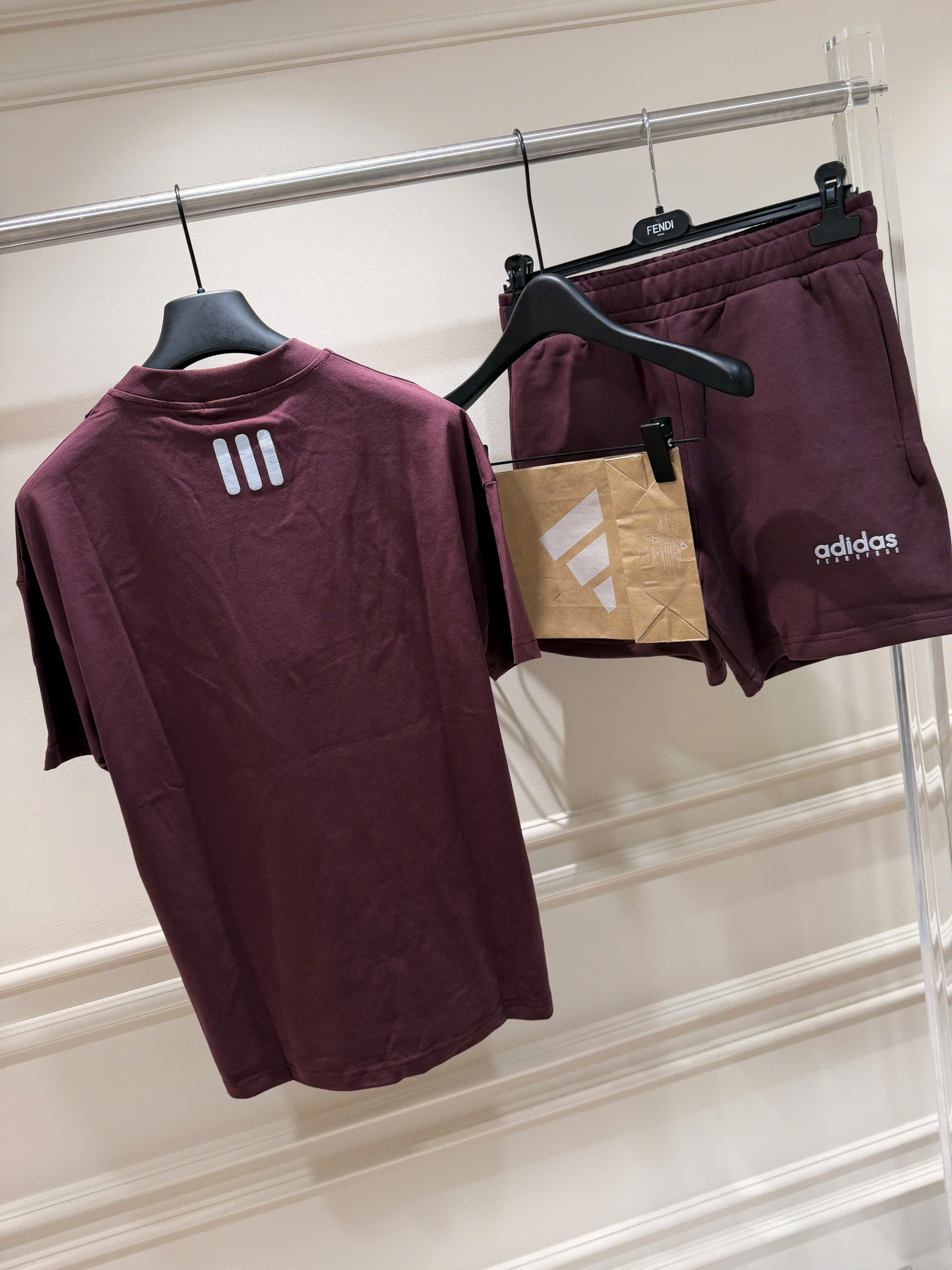 Set bộ hè Adidas Fear Of God logo nổi Like Auth S-XL NV