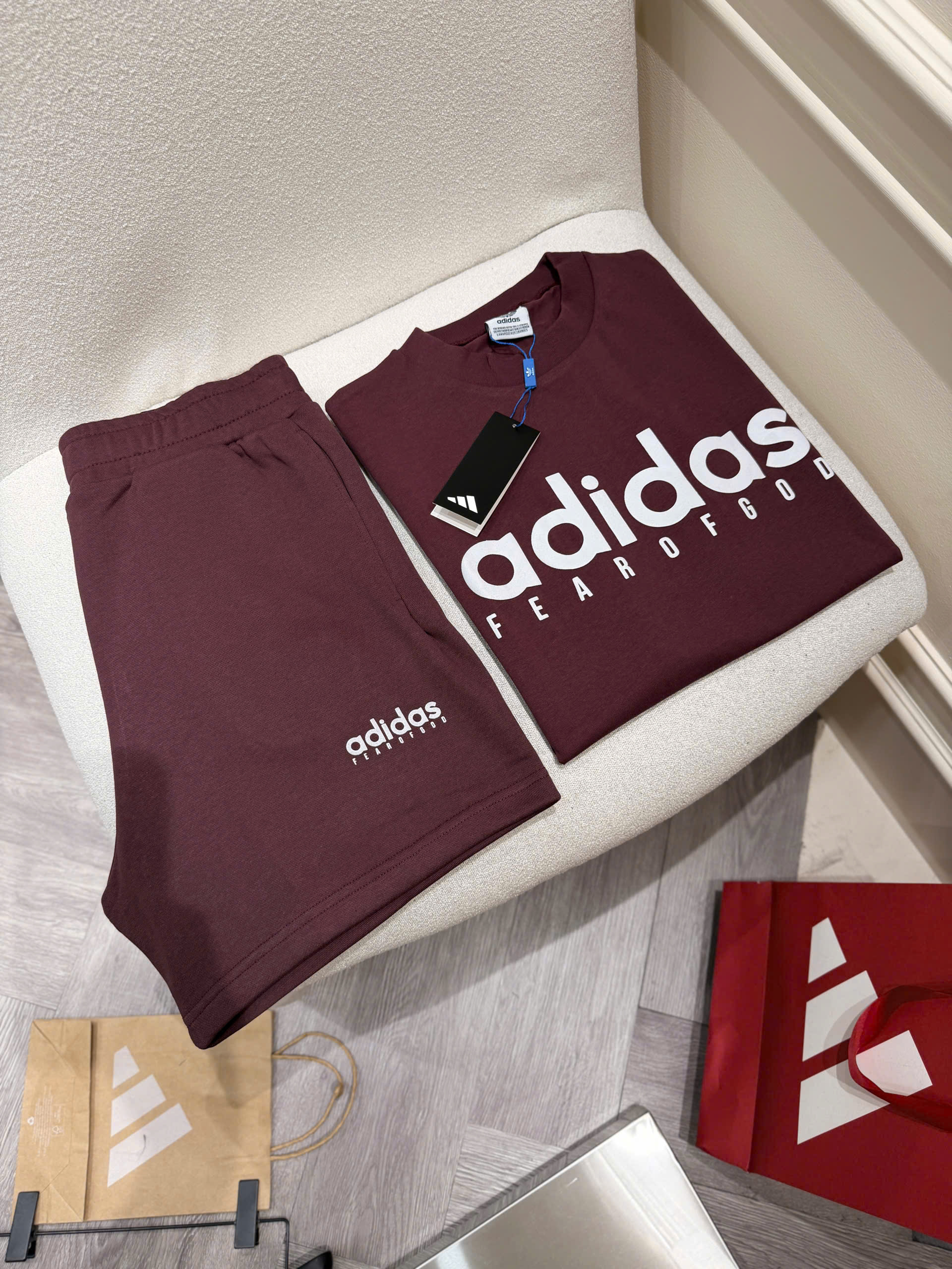 Set bộ hè Adidas Fear Of God logo nổi Like Auth S-XL NV