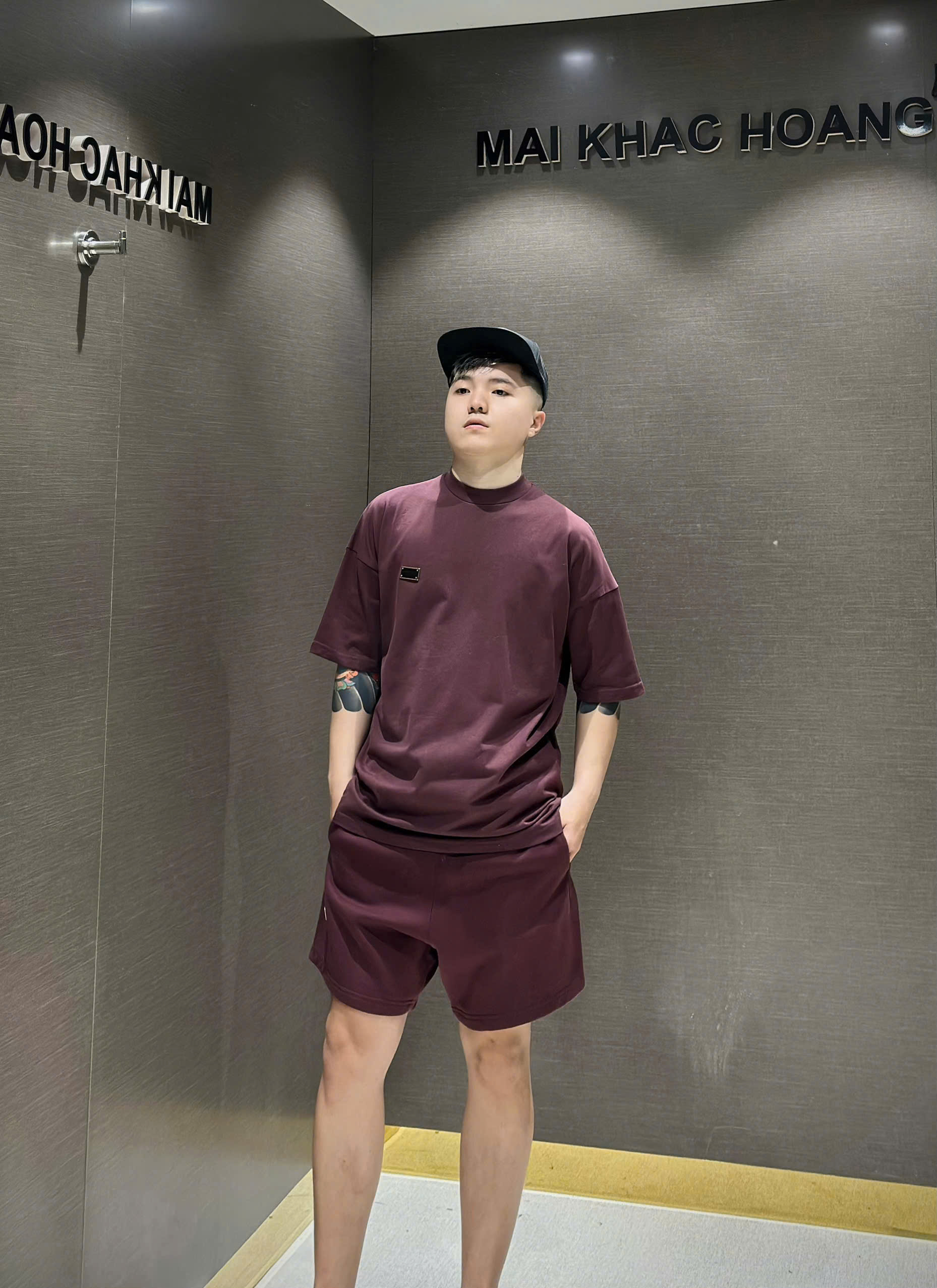 Set bộ hè Dolce Gabbana DG logo thêu lưng tag vuông ngực Like Auth S-XL NV