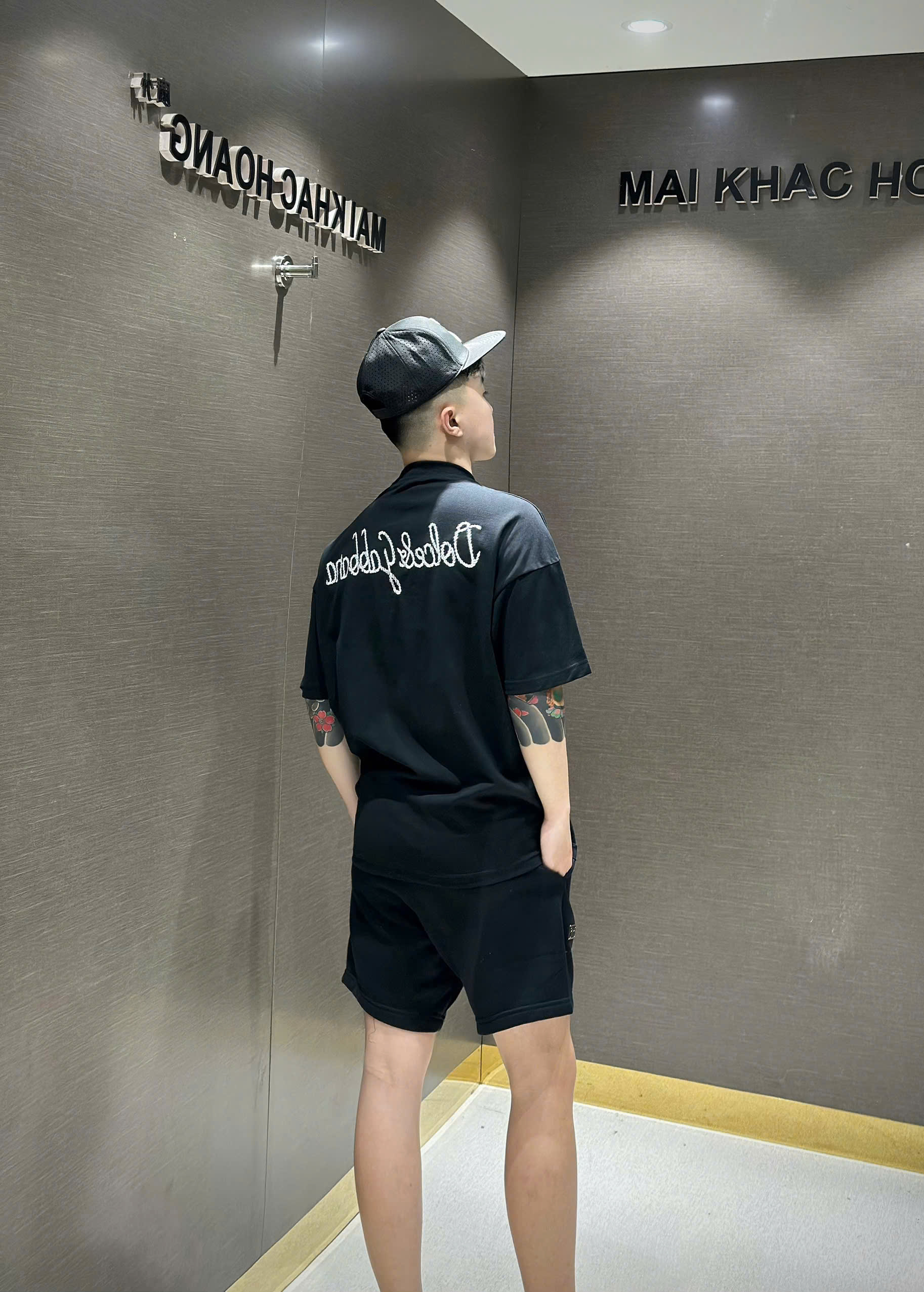 Set bộ hè Dolce Gabbana DG logo thêu lưng tag vuông ngực Like Auth S-XL NV