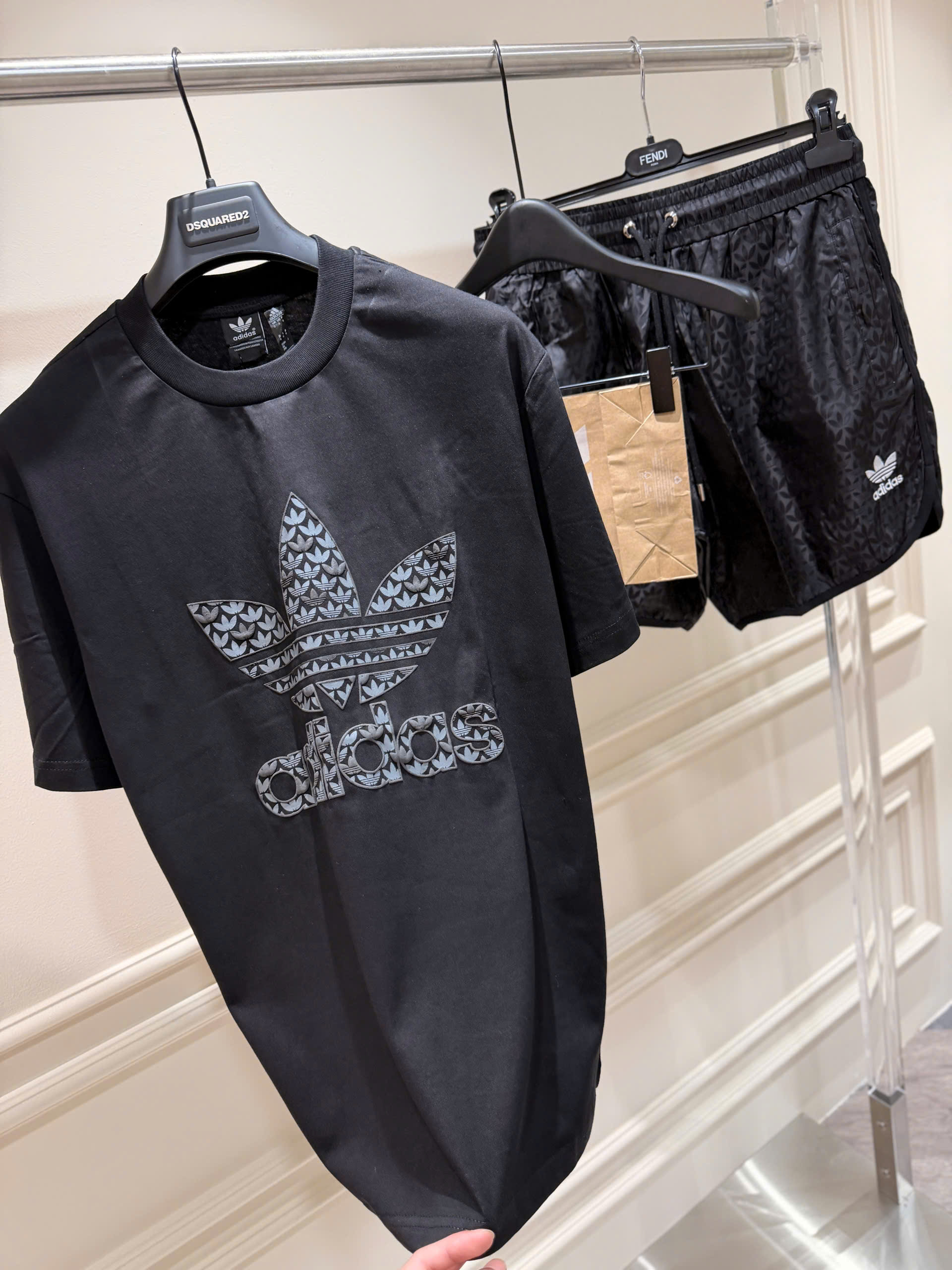 Set bộ thể thao hè Adidas gió vân Tàu logo thêu nổi Like Auth S-XL NV