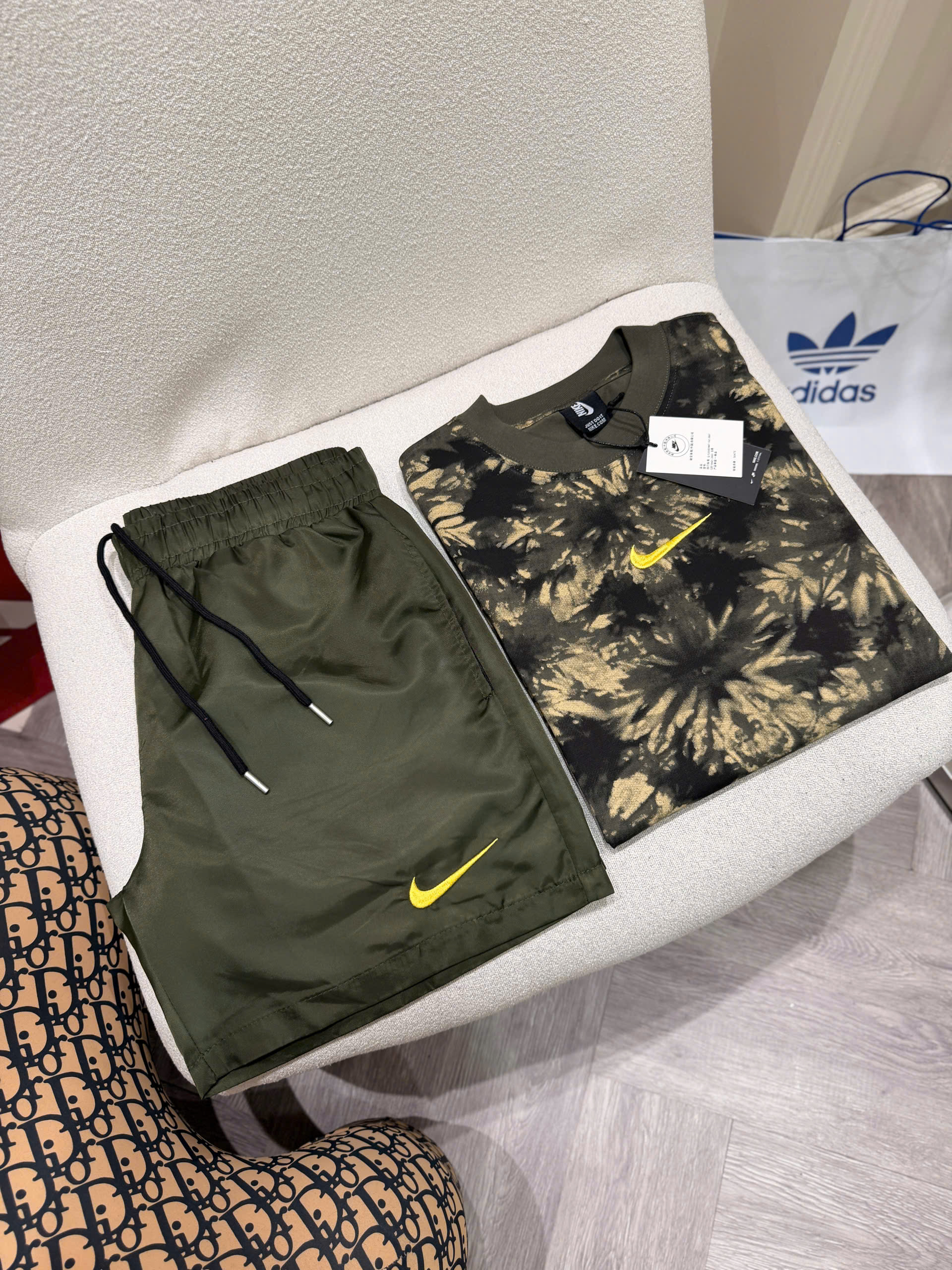 Set bộ thể thao hè Nike loang màu logo nổi Like Auth S-XL NV