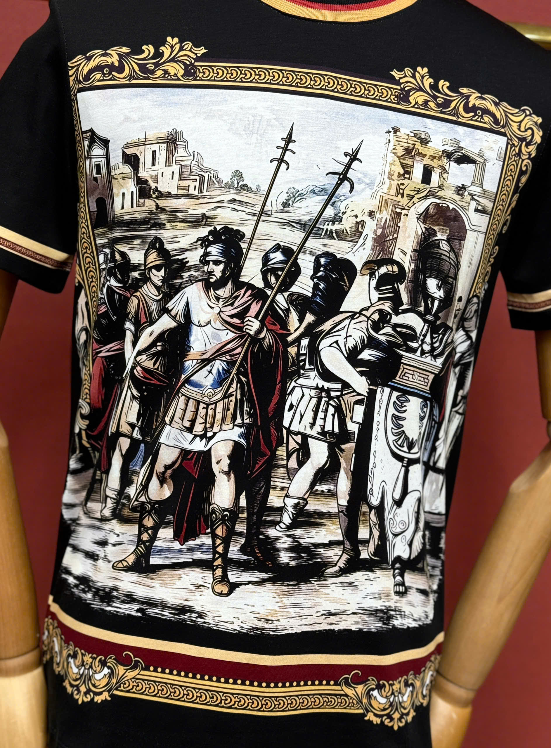 Áo phông T shirt Dolce Gabbana DG hình Quý tộc và nô lệ Like Auth S-XL MK CD