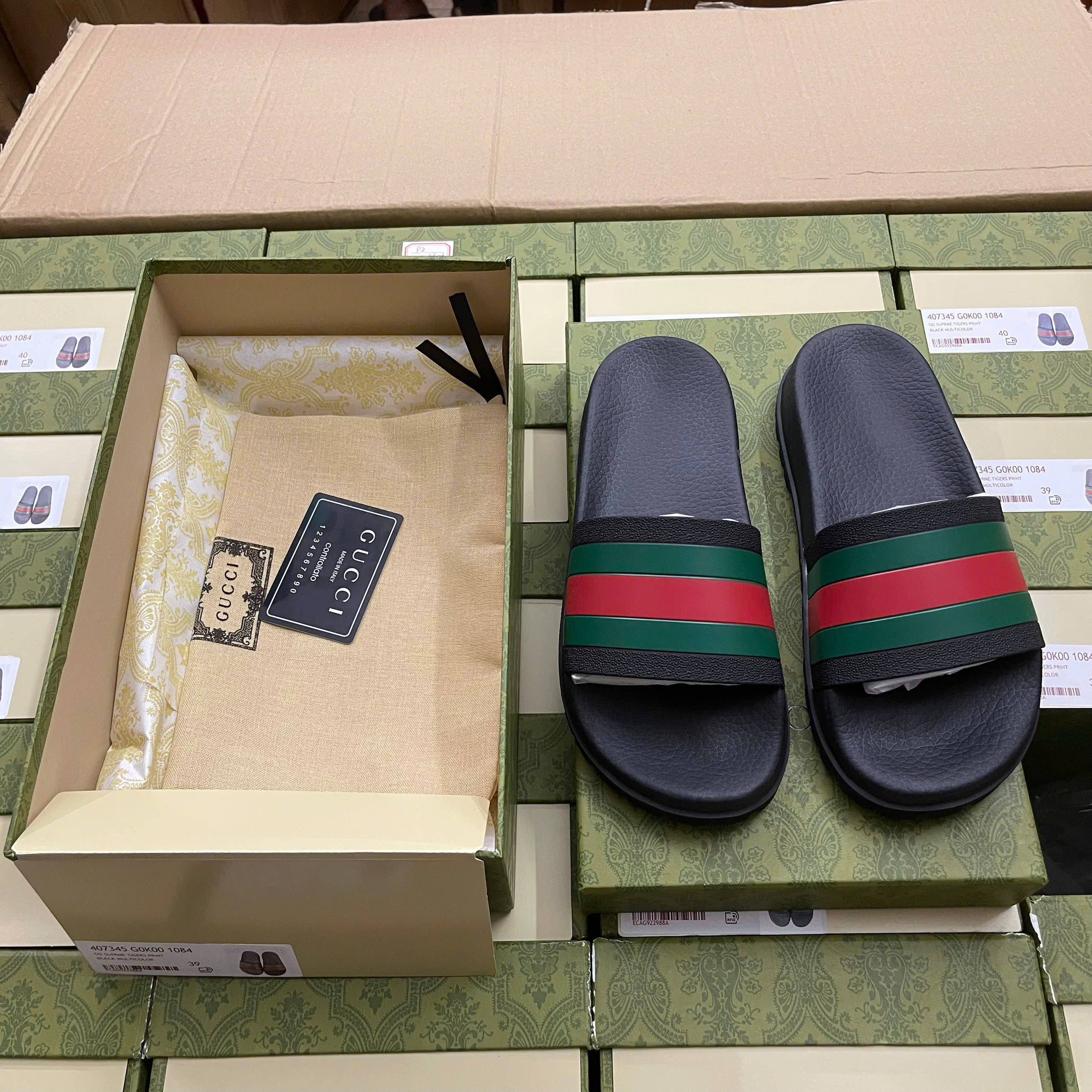 Dép lê quai ngang Gucci GC sọc Đỏ Xám Lê Bảo Bình Like Auth 38-44 NV MLN