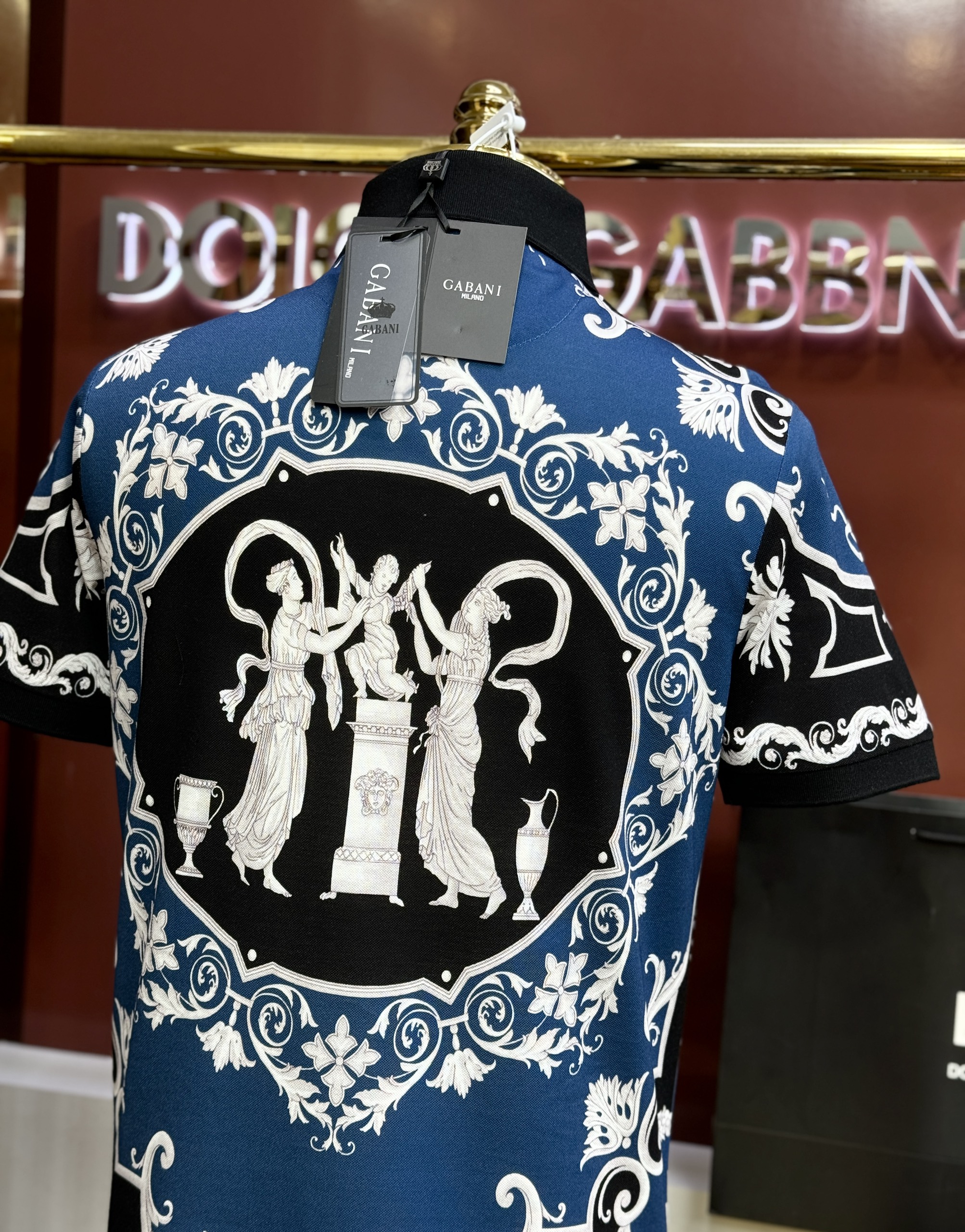 Áo polo hình Dolce Gabbana DG họa tiết Kỵ Sỹ Roma Xanh Than Like AUth 44-50 CD