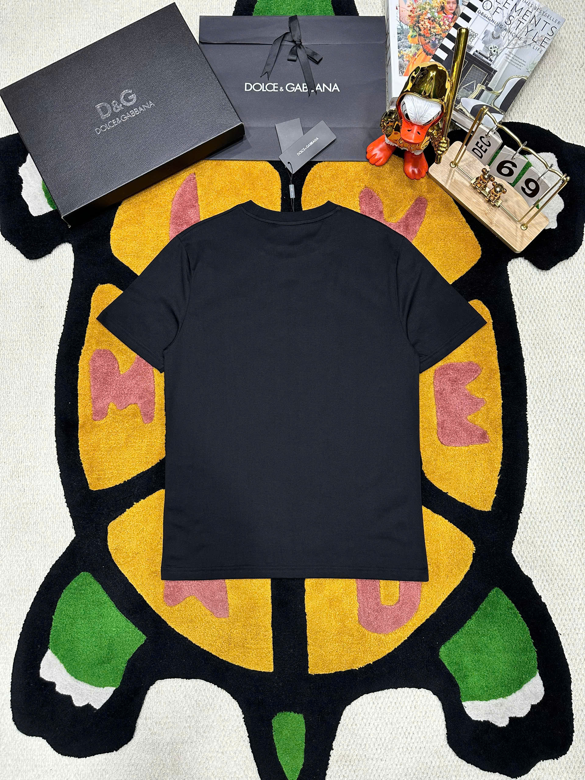 Áo phông T shirt Dolce Gabbana DG họa tiết Ong Vương Miện thêu ngực Like Auth S-L MK\Đen