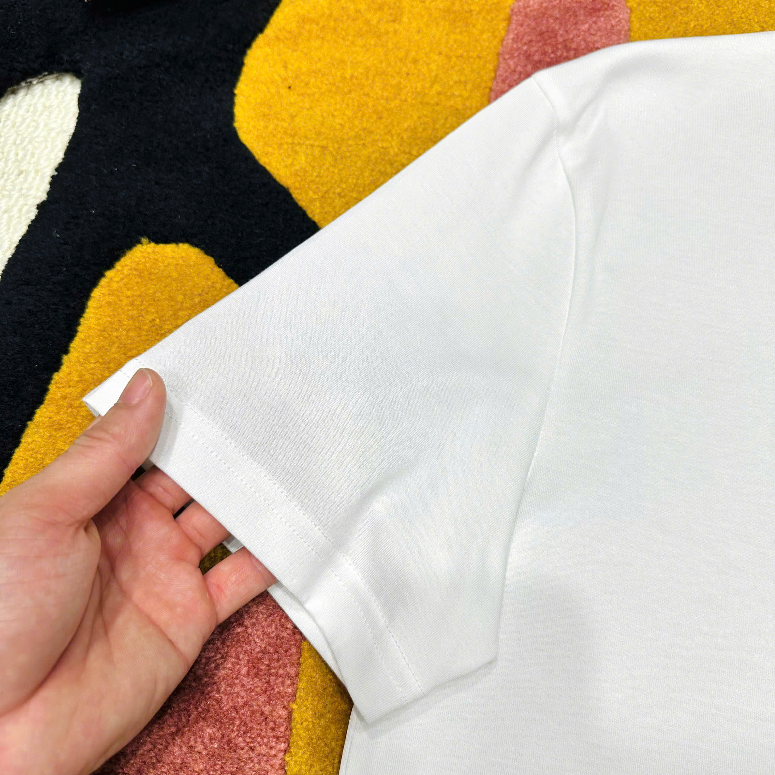 Áo phông T shirt Dolce Gabbana DG họa tiết Ong Vương Miện thêu ngực Like Auth S-L MK\Trắng