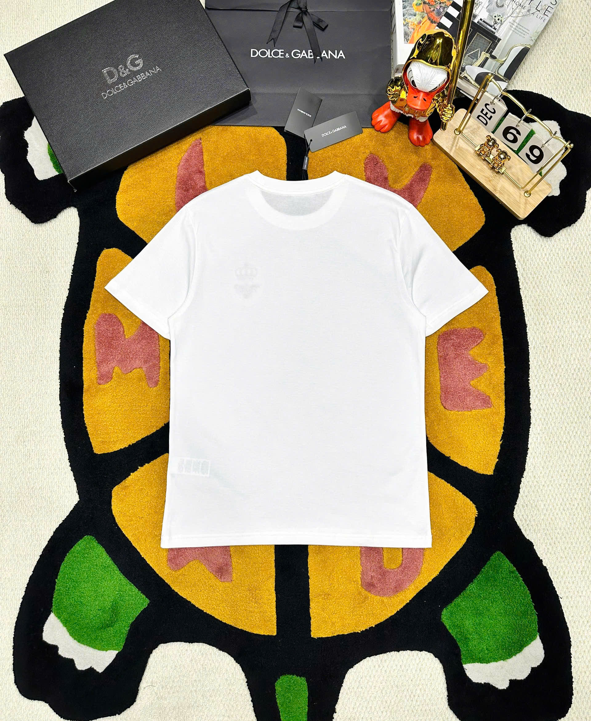 Áo phông T shirt Dolce Gabbana DG họa tiết Ong Vương Miện thêu ngực Like Auth S-L MK\Trắng