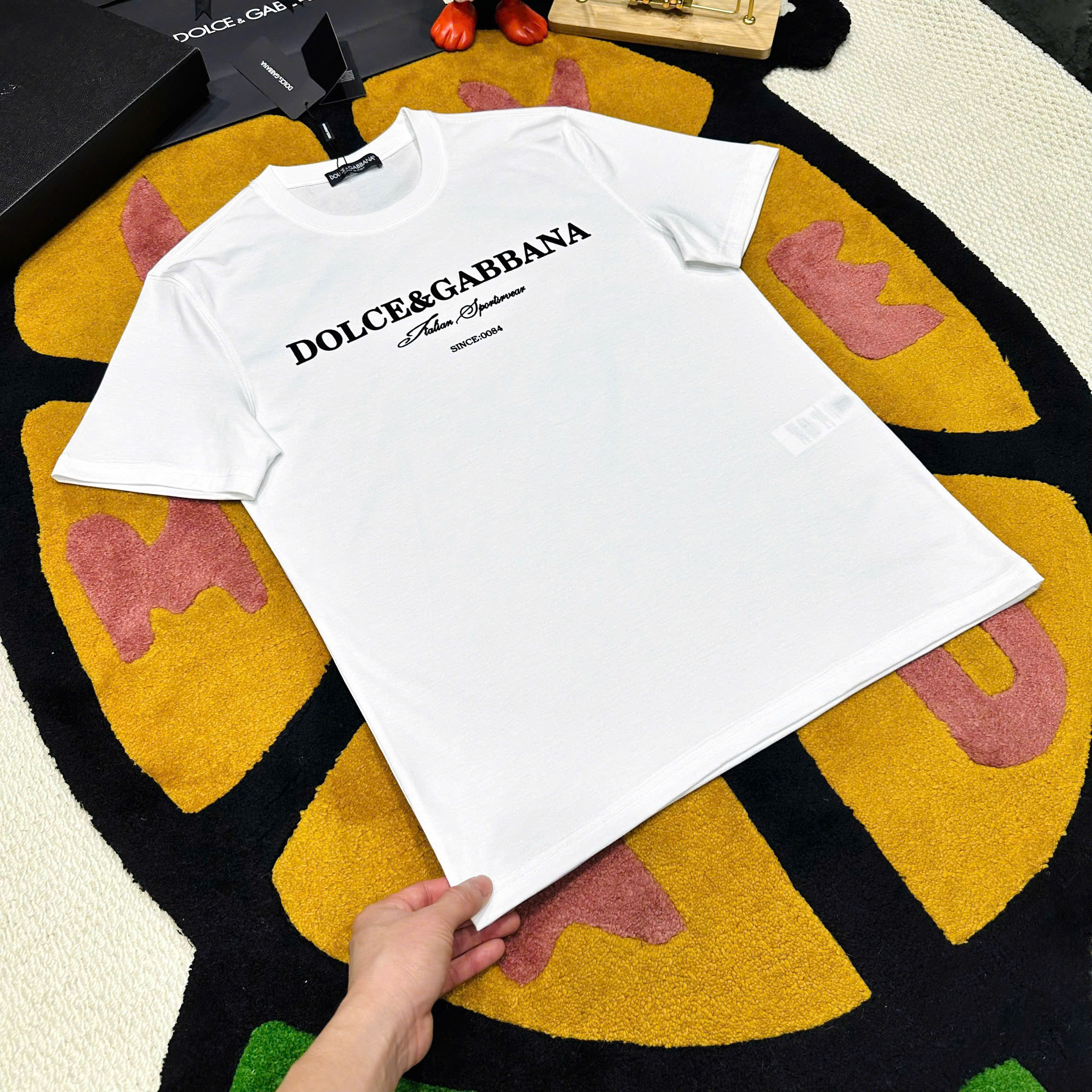 Áo phông T shirt Dolce Gabbana DG logo ngực Like Auth S-L MK\trắng