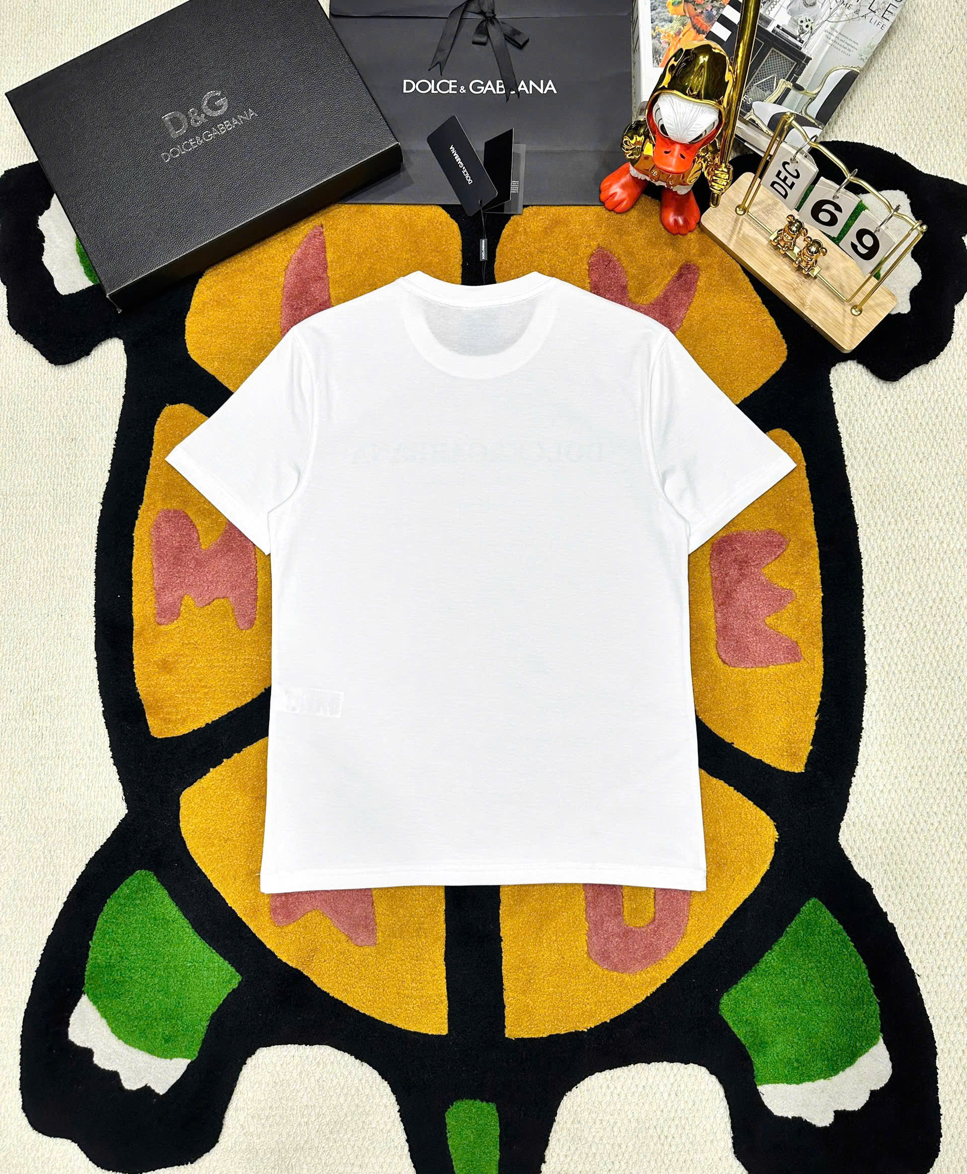 Áo phông T shirt Dolce Gabbana DG logo ngực Like Auth S-L MK\trắng