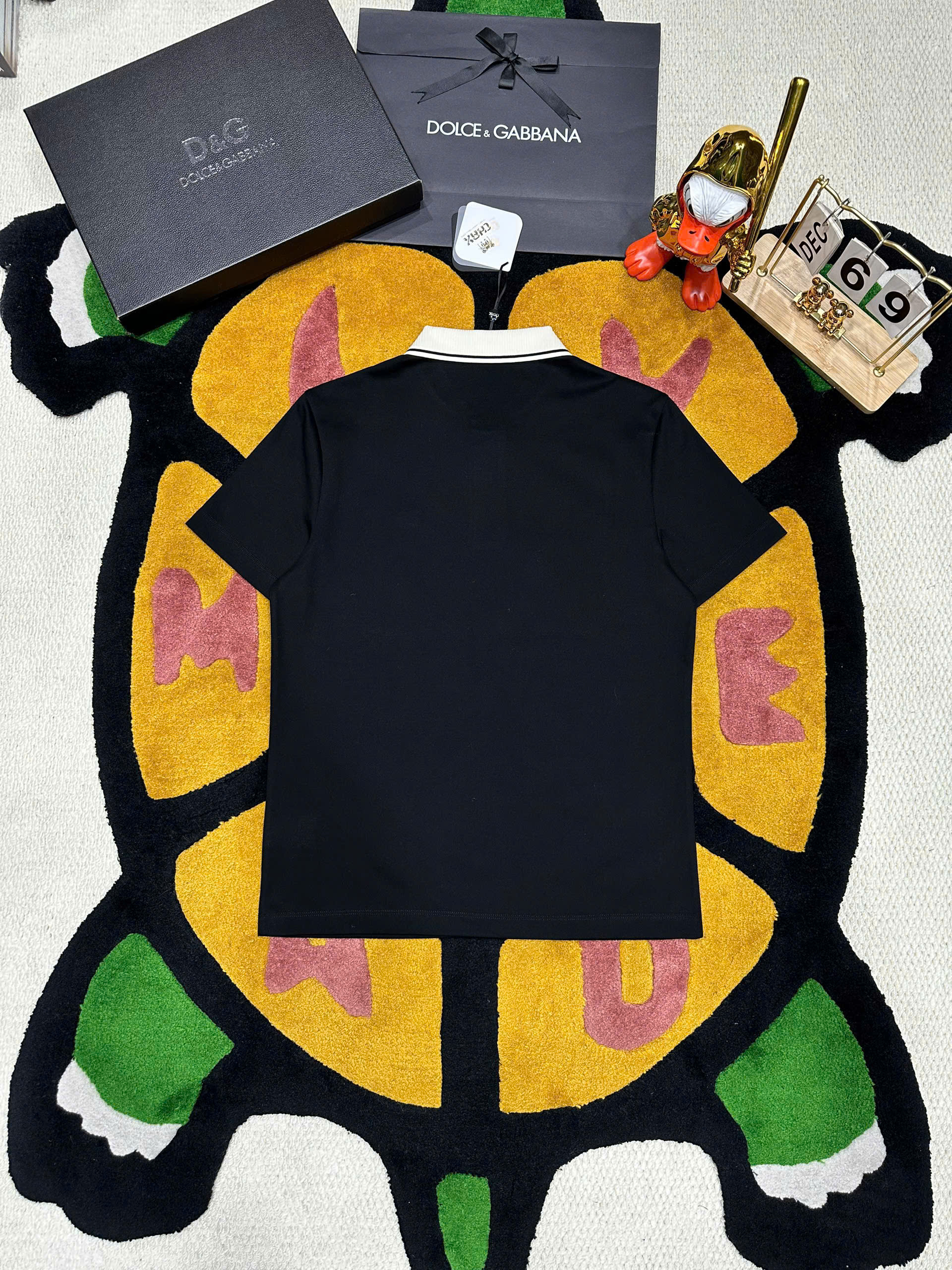 Áo polo Dolce Gabbana DG Đen cổ Trắng kẻ sọc viền logo thêu ngực Like Auth 48-52 MK