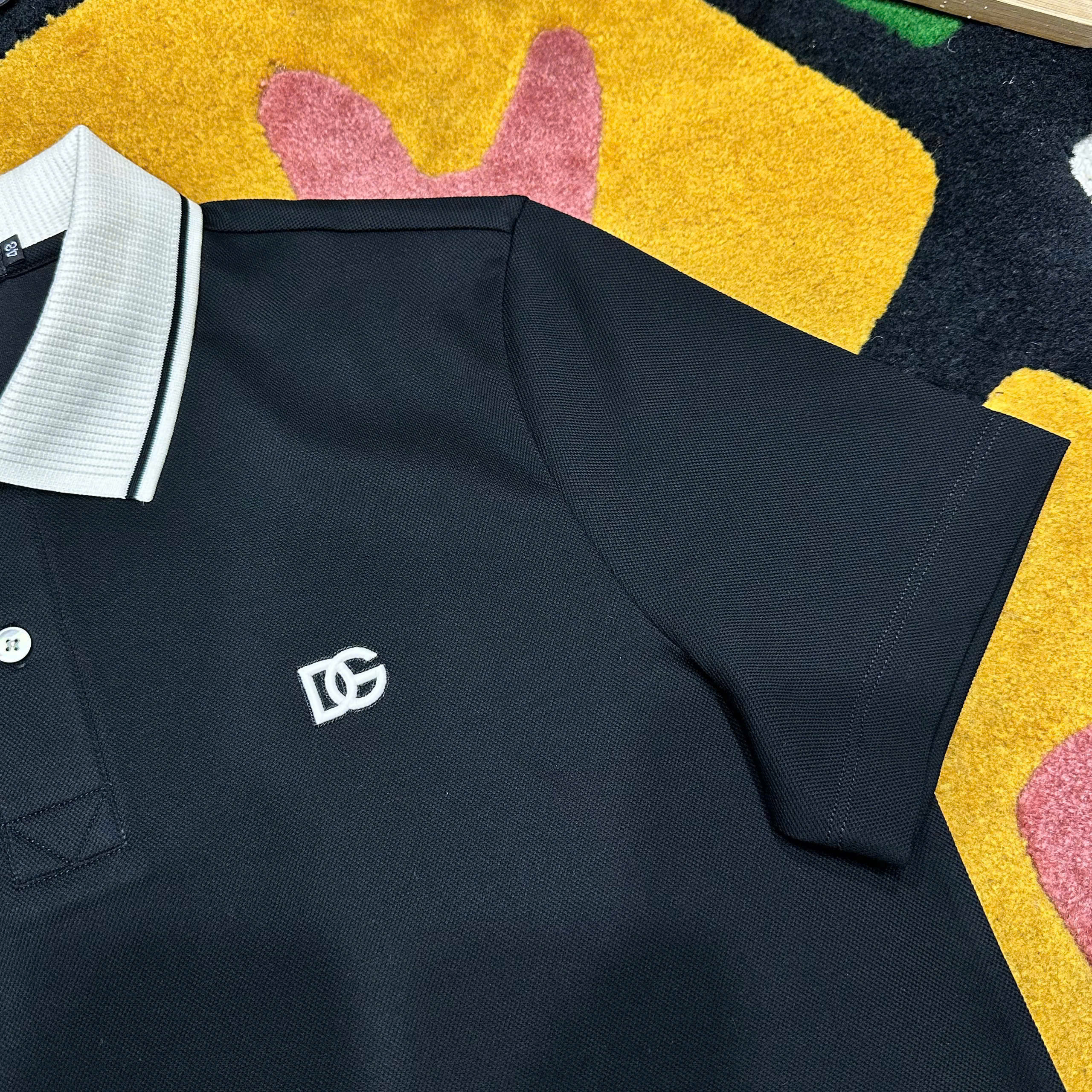 Áo polo Dolce Gabbana DG Đen cổ Trắng kẻ sọc viền logo thêu ngực Like Auth 48-52 MK