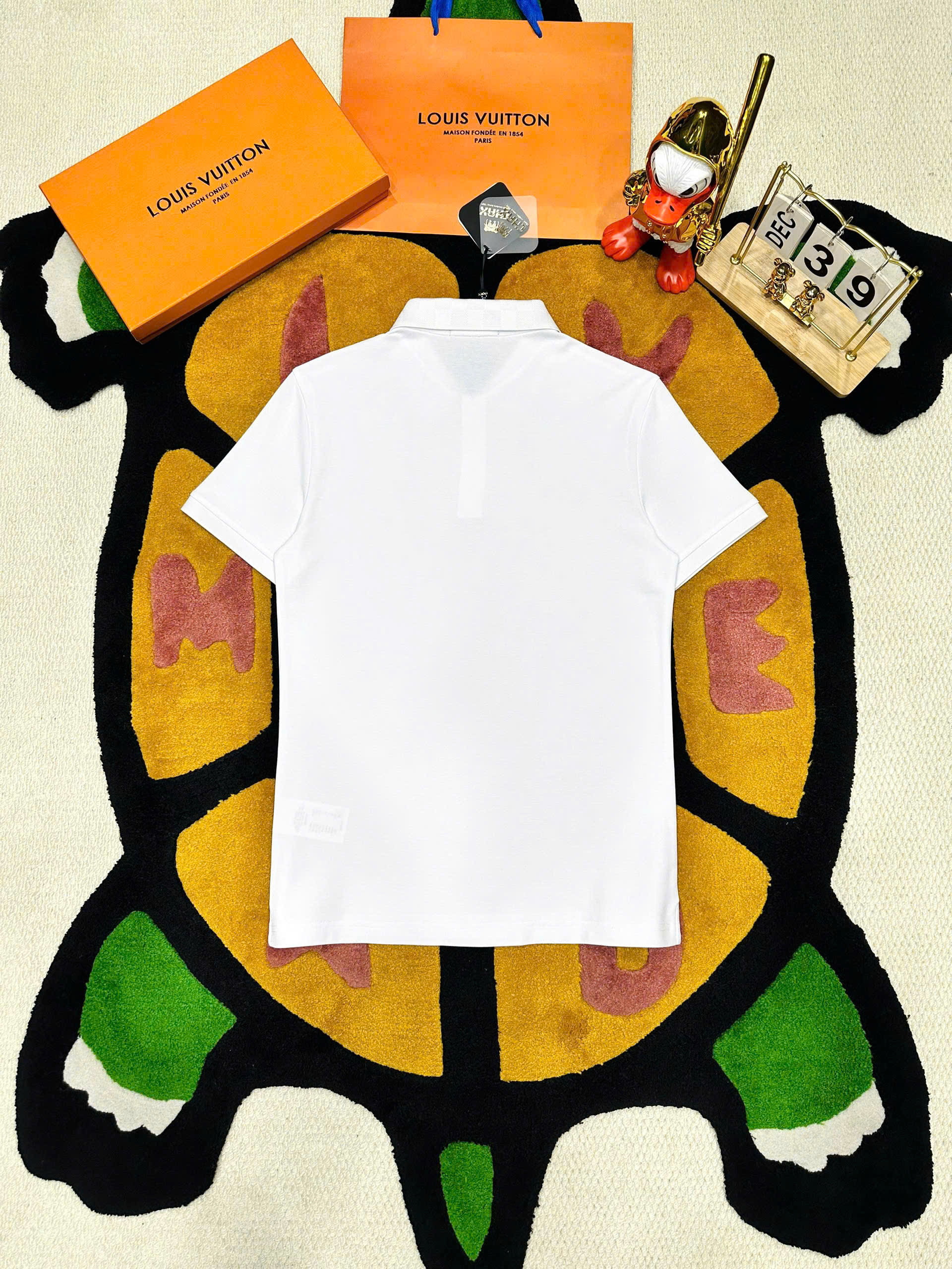 Áo polo Louis Vuitton LV logo thêu cổ Hoa và Vương Miện Like Auth S-XL MK\Trắng