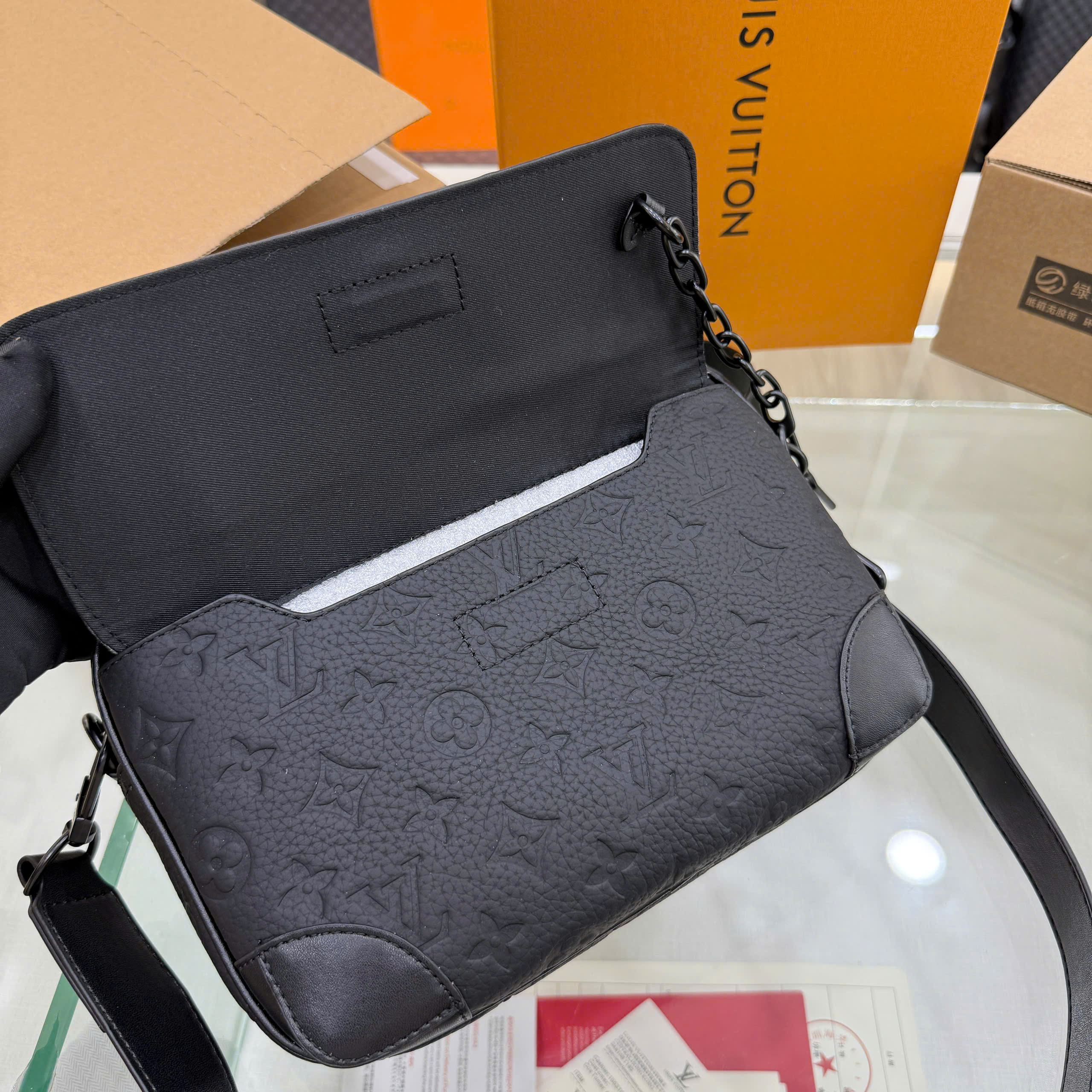 Túi đeo chéo Louis Vuitton LV Bag Steamer Messenger Monogram Taurillon Like Auth 24x17x5 PLD