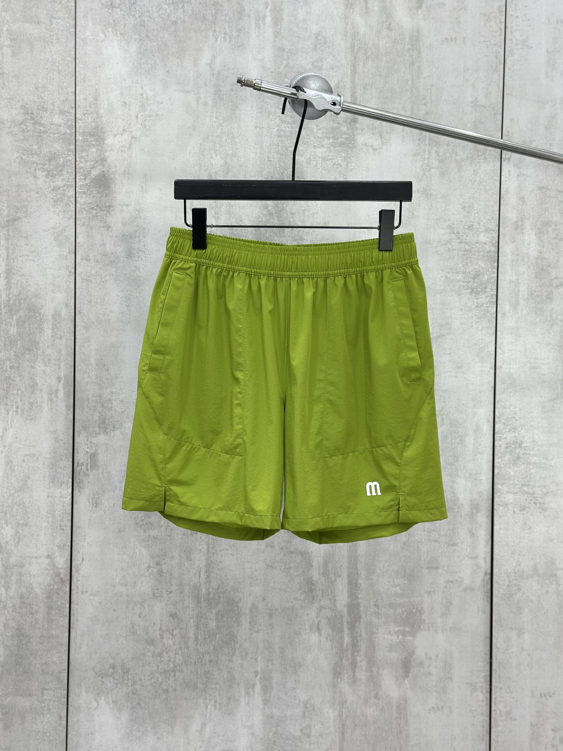 Quần short đùi gió thể thao Manesti new 2026 Like Auth S-XL VTN