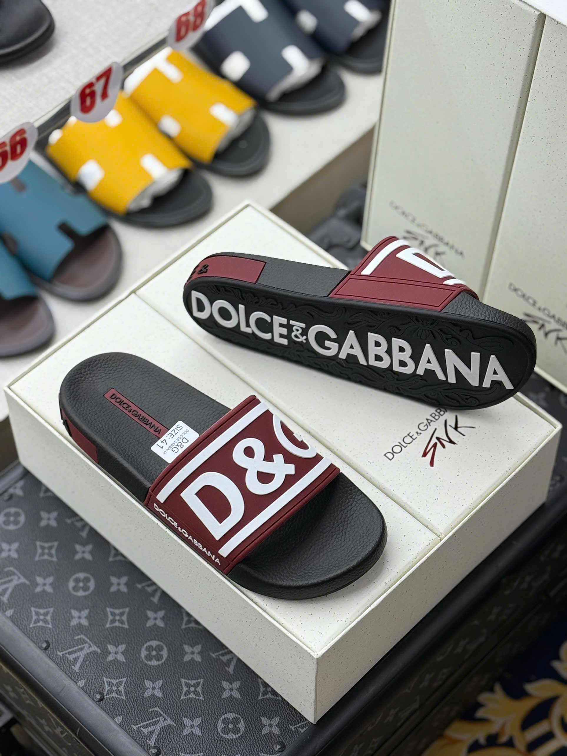 Dép lê quai ngang Dolce Gabbana DG logo D&G nổi các màu Like Auth on web fullbox bill thẻ MVT