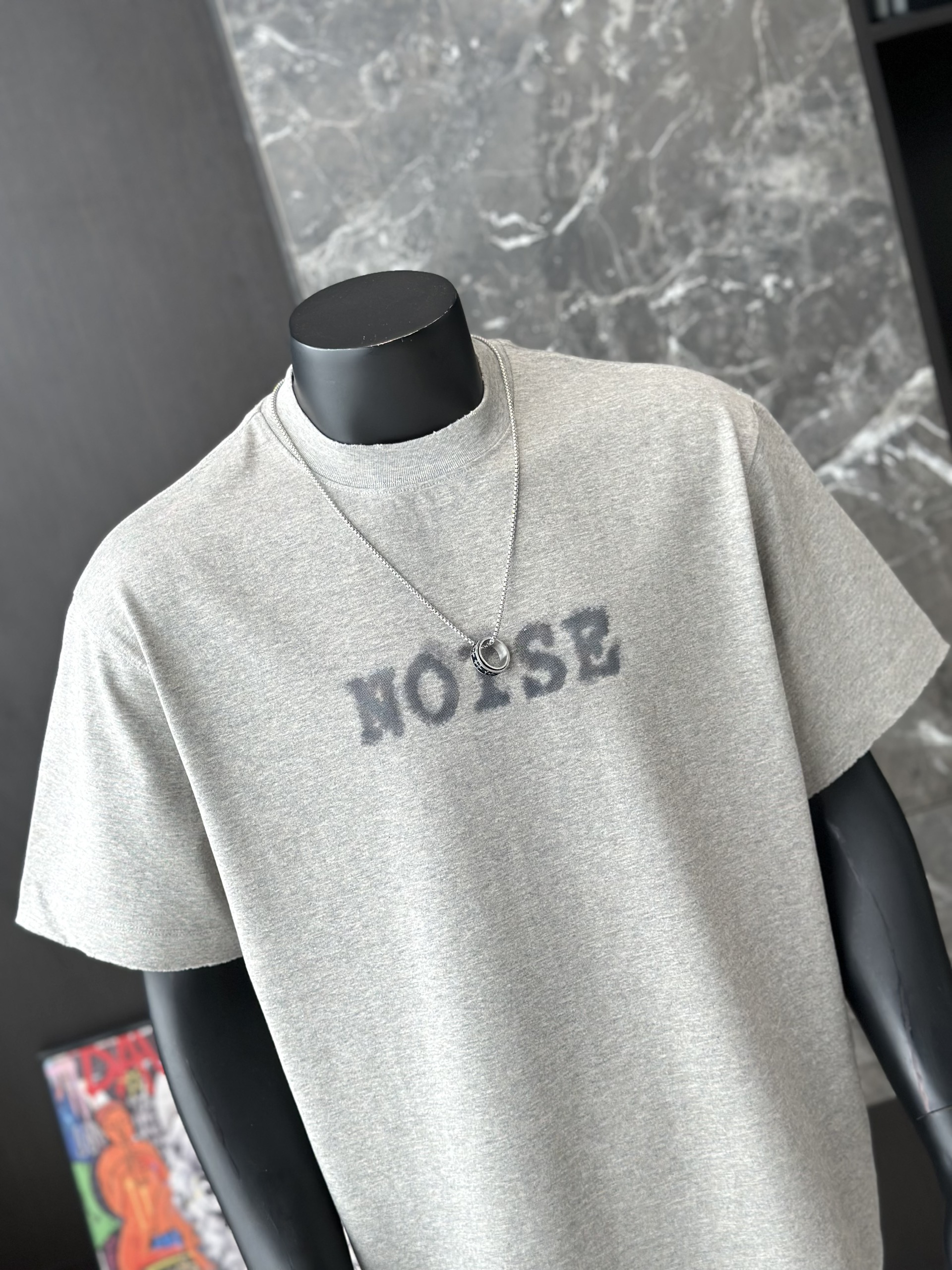 Áo phông T shirt Caras Noise form to Like Auth M-L VTN\xám