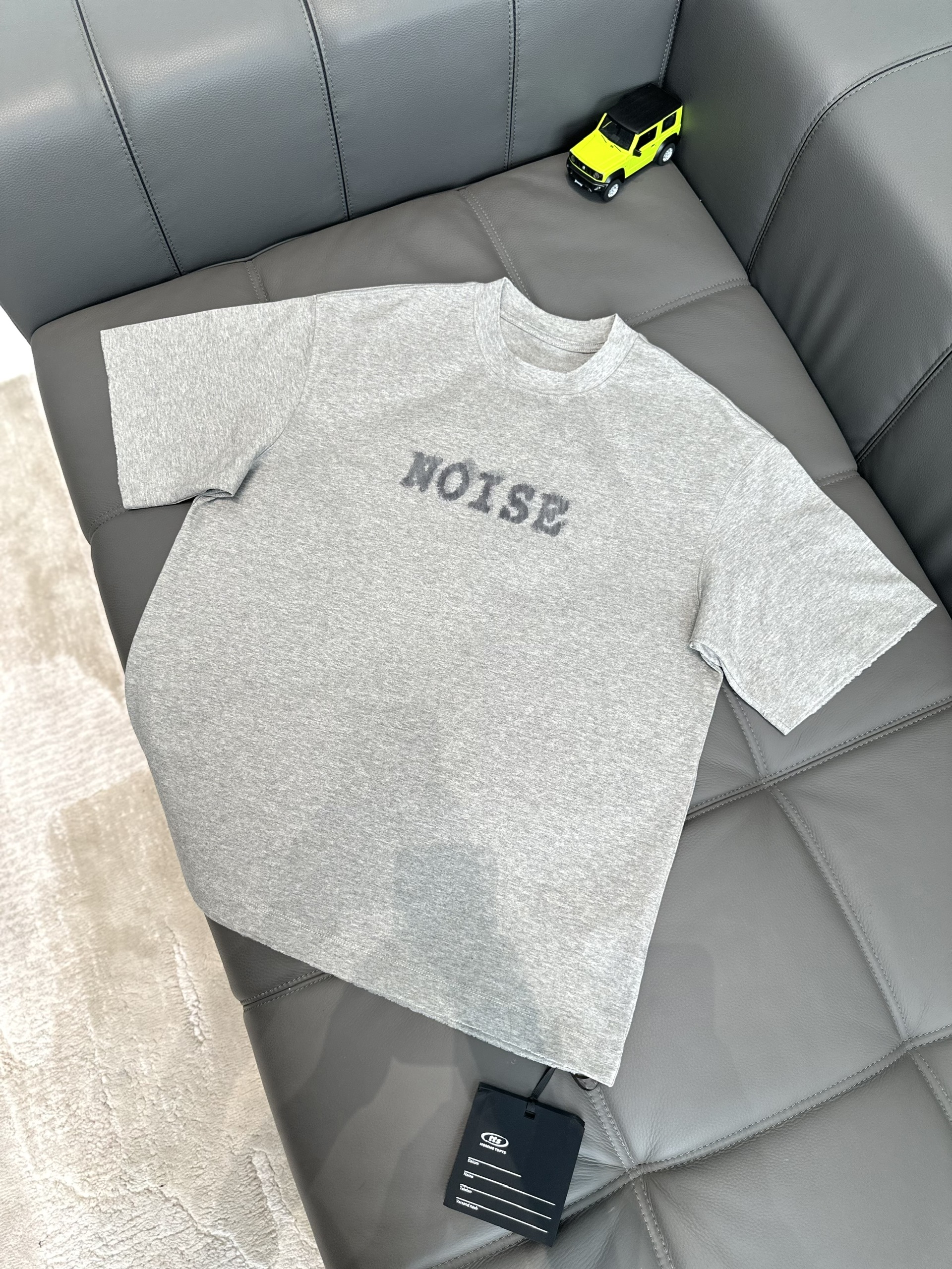 Áo phông T shirt Caras Noise form to Like Auth M-L VTN\xám