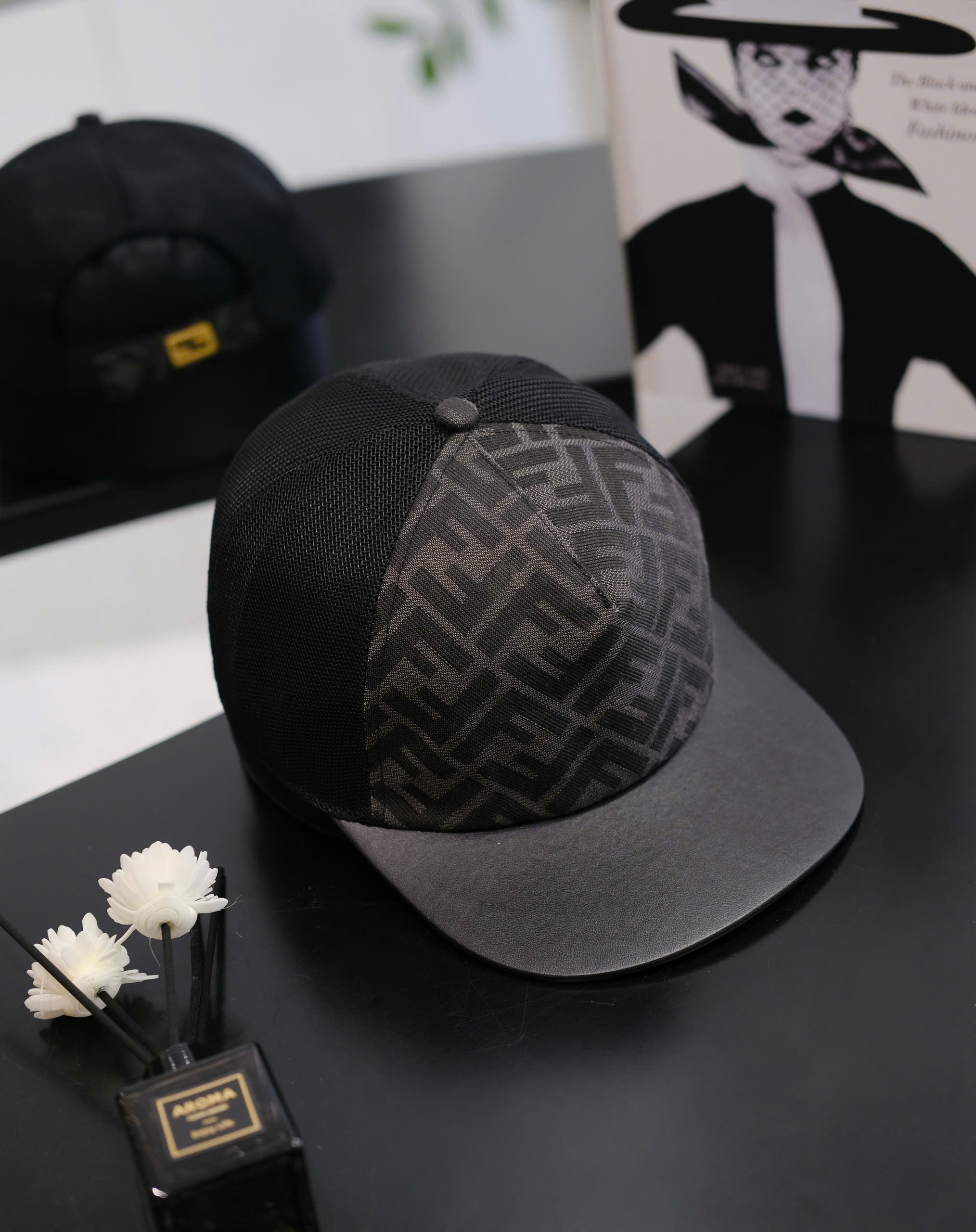 Mũ lưỡi trai nón kết Fendi FD Đen Xám logo Full mix lưới Like Auth DDT