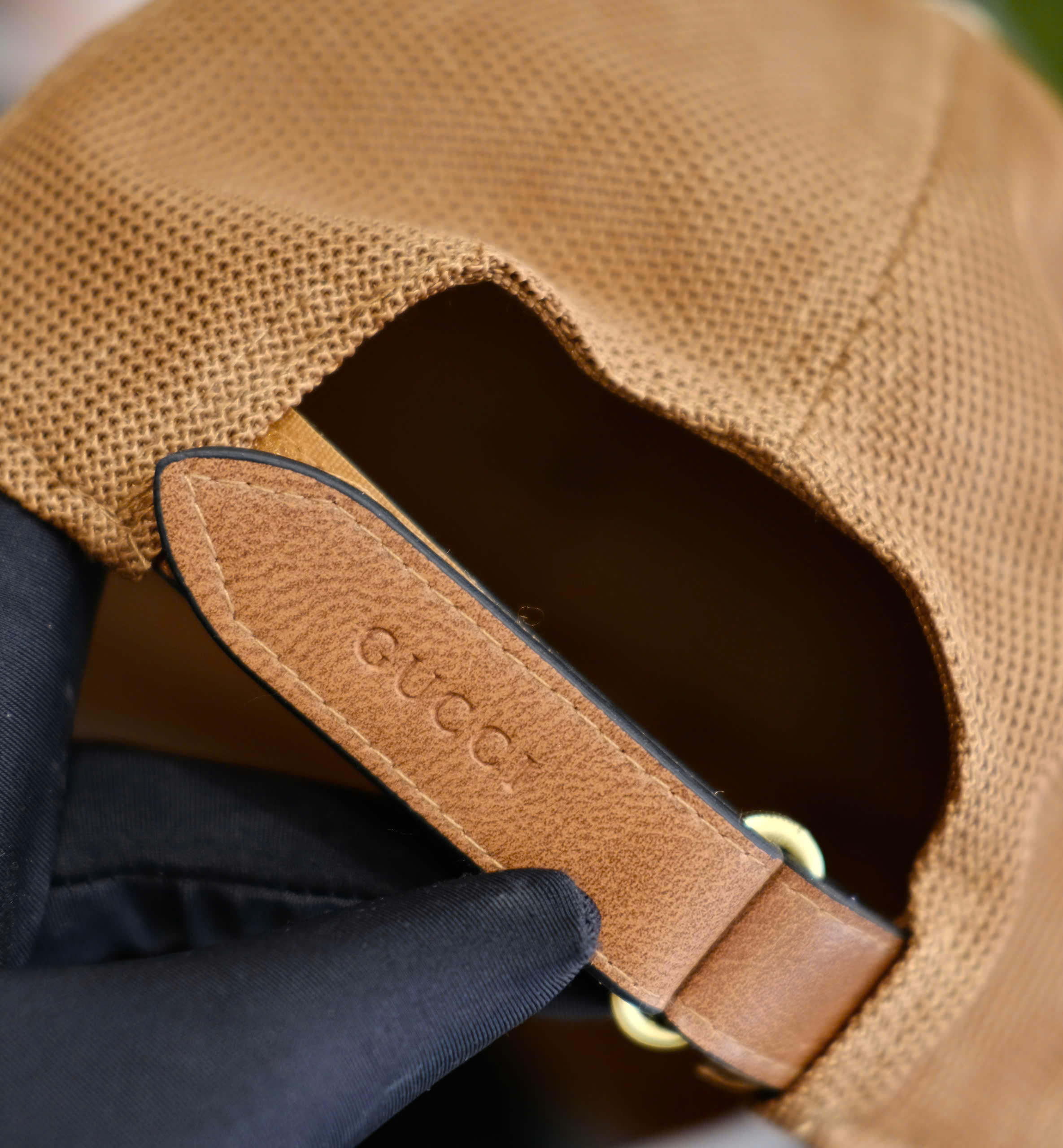 Mũ lưỡi trai nón kết Gucci GC Nâu logo vân mix lưới Like Auth DDT